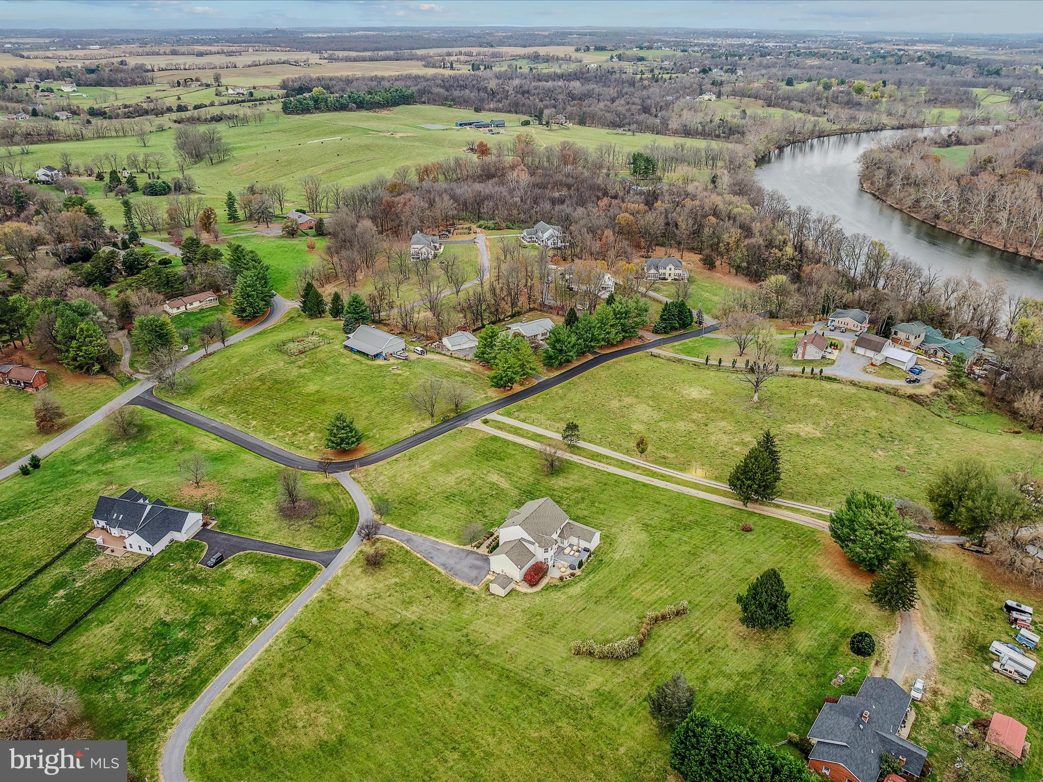 AVON BEND - Residential