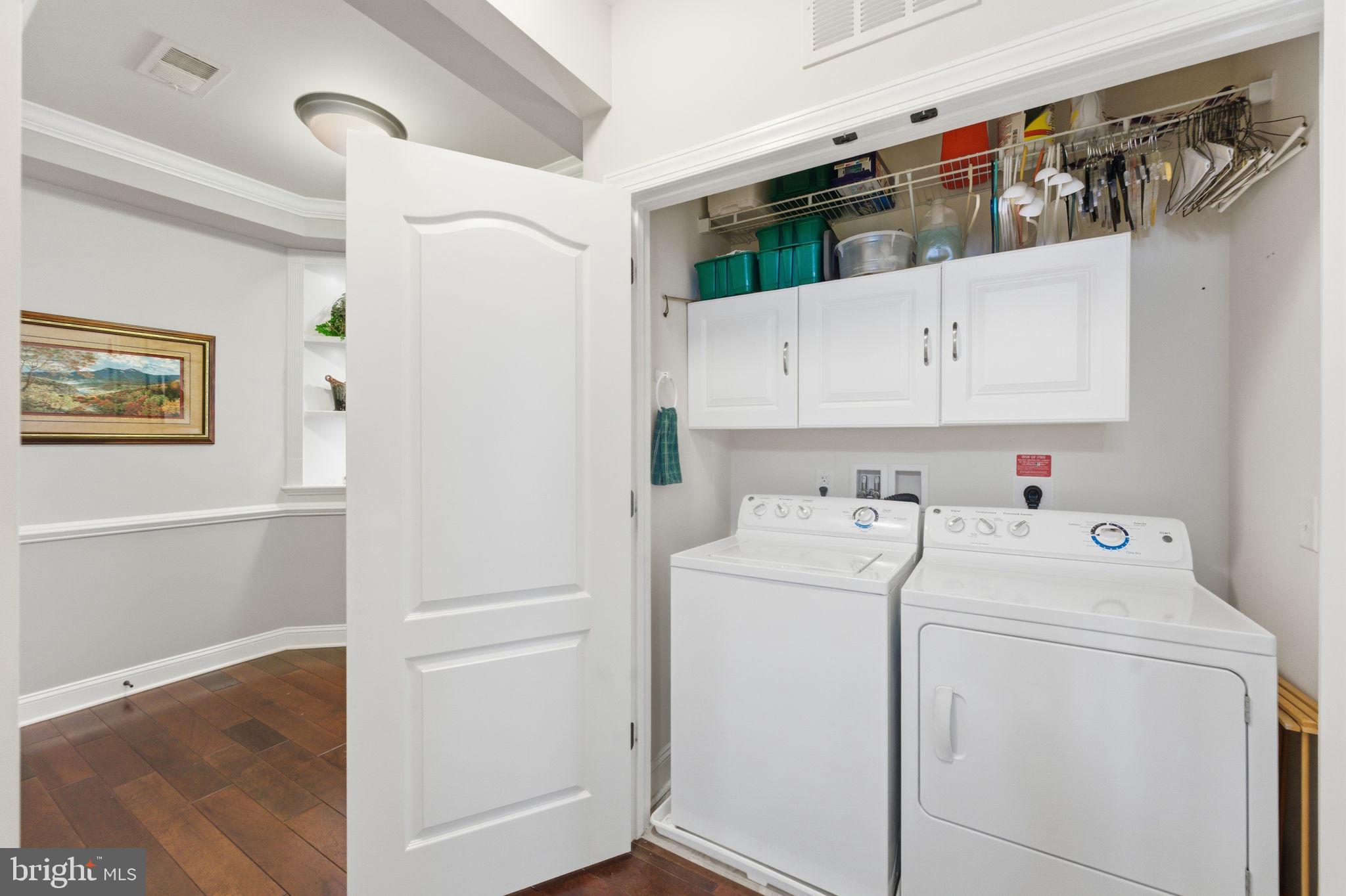 REGENCY AT DOMINION VALLEY - Residential