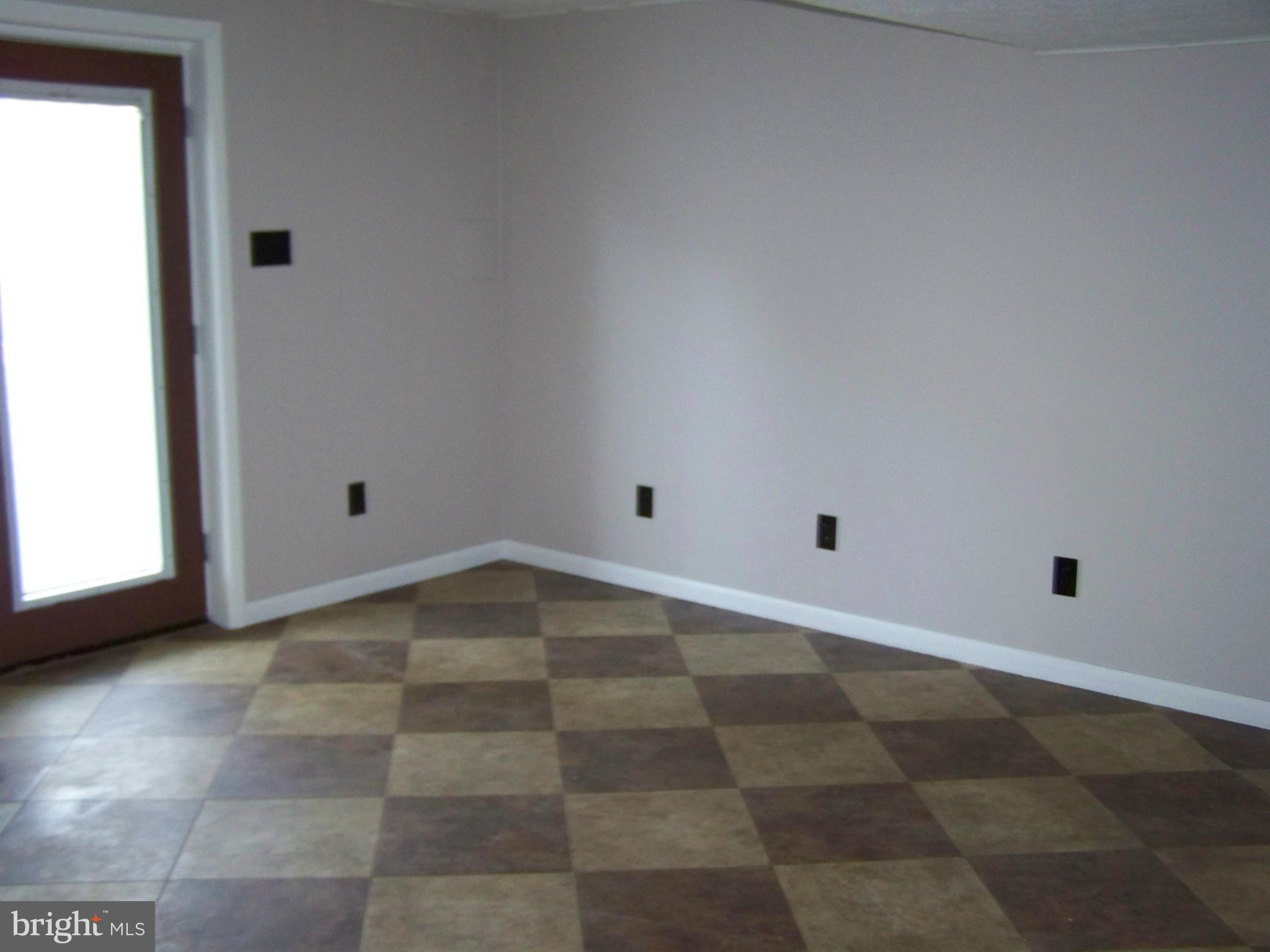 JARRETTSVILLE - Residential