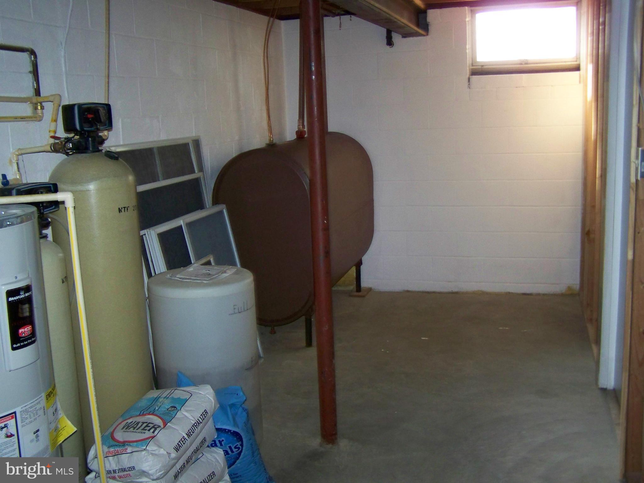 JARRETTSVILLE - Residential