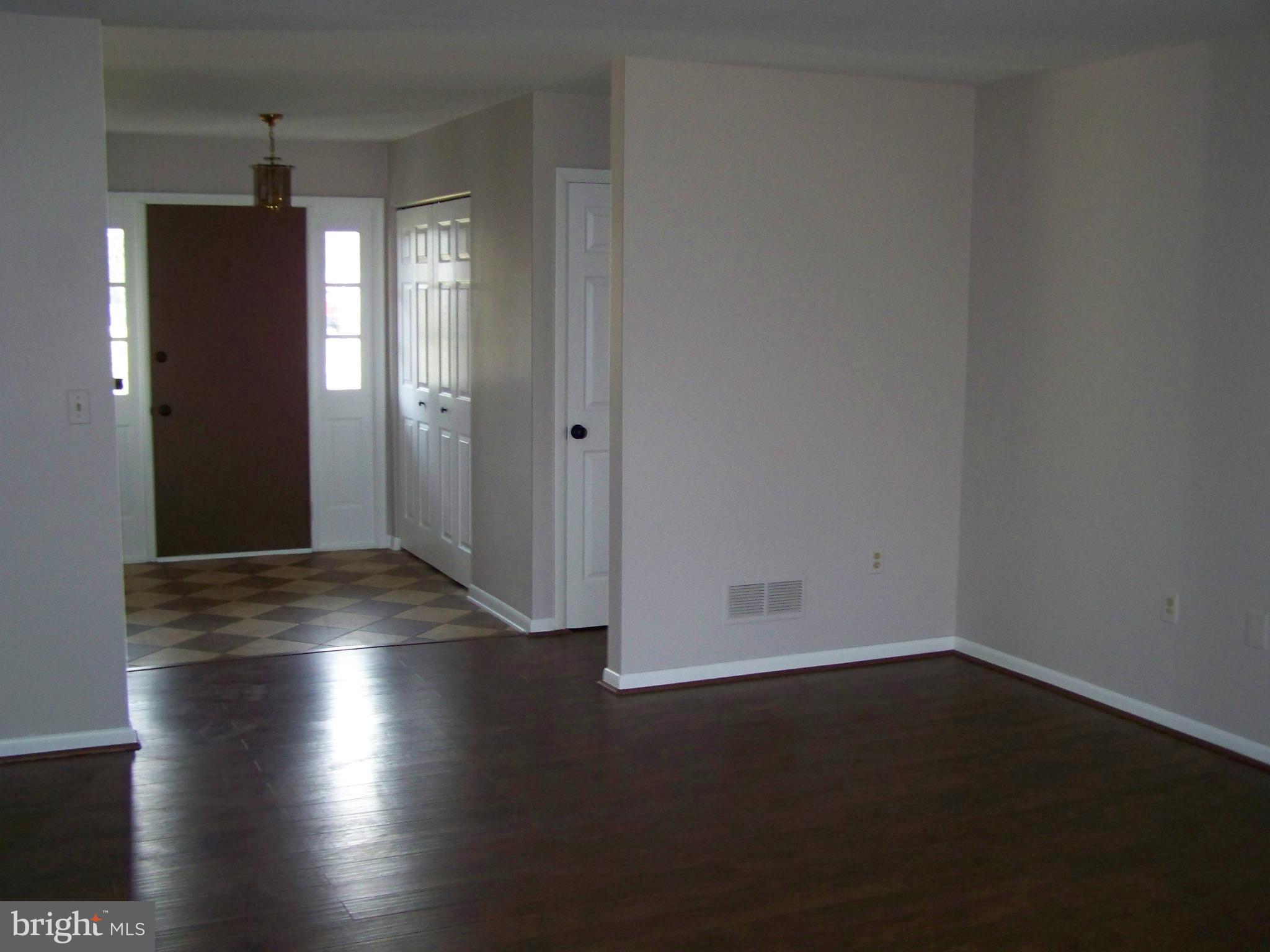 JARRETTSVILLE - Residential