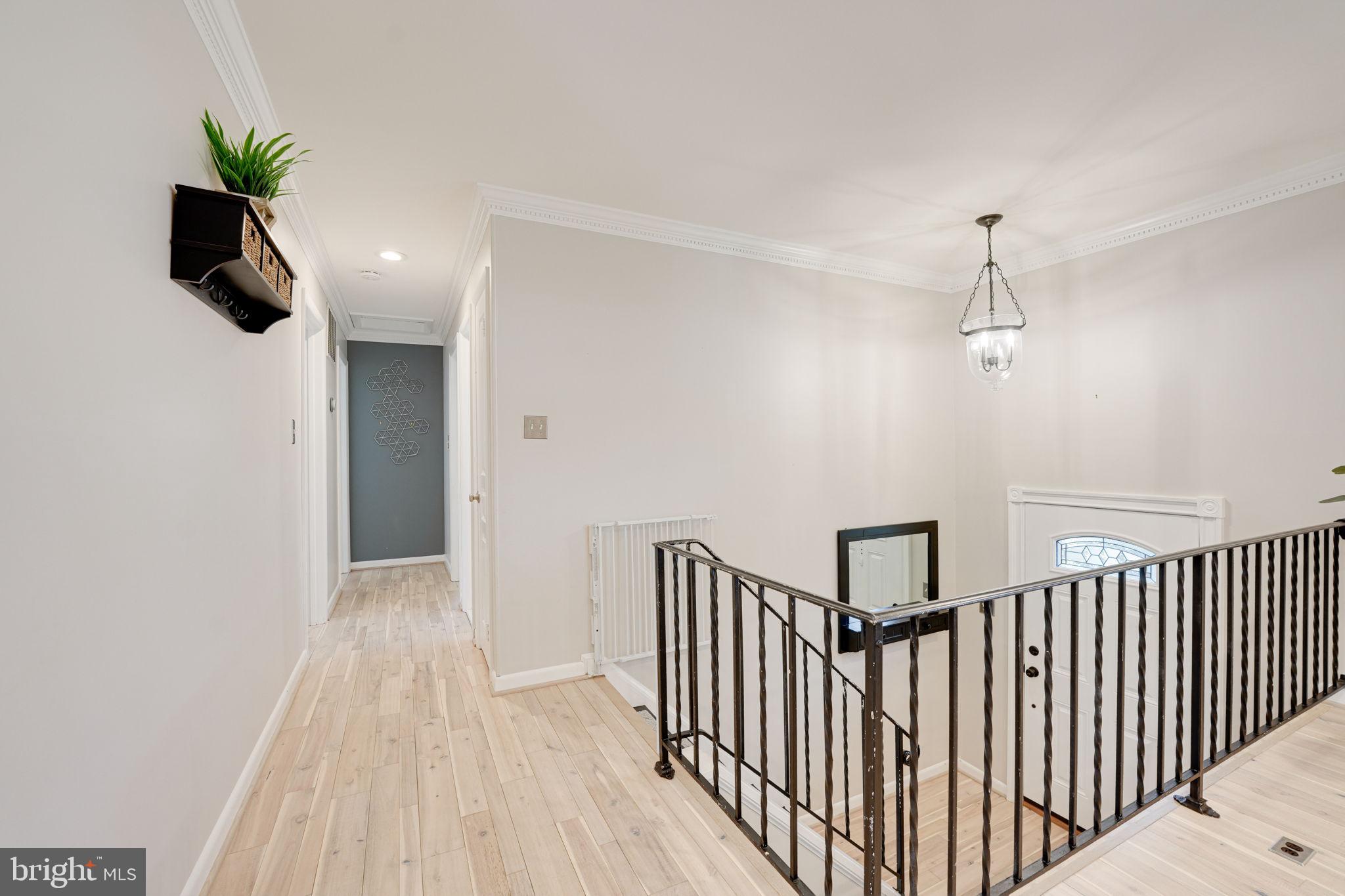 HAYFIELD FARM - Residential