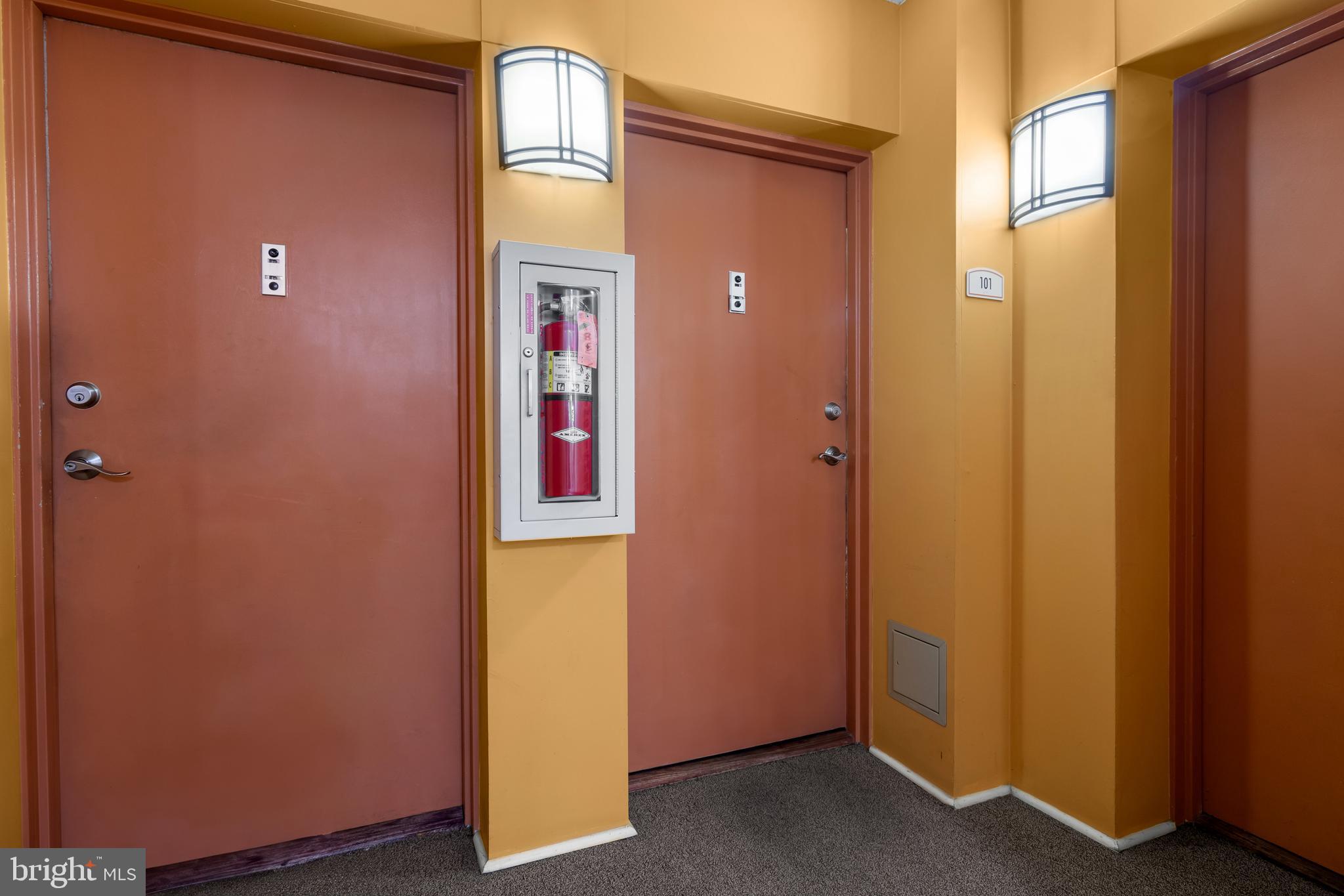 75 S REYNOLDS STREET 101
