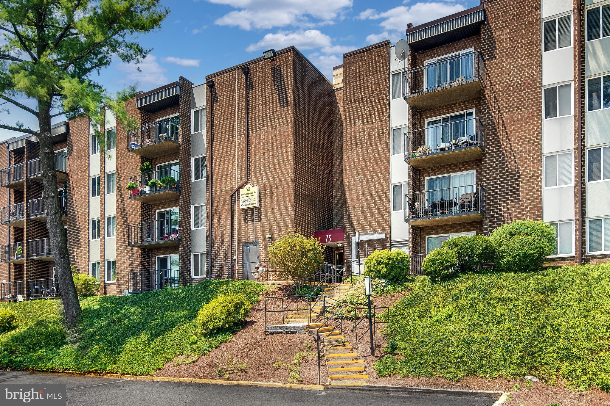 Welcome to West End Condominiums, where comfort, convenience, and community come together. This rarely available corner 2 bedroom 2 bath condo is the largest 2 bedroom model in the community with 1,182 square feet of thoughtfully designed living space, all on the first floor for easy access.
Inside, you'll find beautifully maintained hardwood flooring throughout, a spacious primary suite with a large walk-in closet, and a modern kitchen featuring stainless steel appliances, a built-in microwave, gas stove, and an all-in-one washer and dryer conveniently located in the secondary bedroom. The updated tub and shower combination, private balcony, and abundant natural light make this home both stylish and functional.
Residents enjoy an impressive array of community amenities including a fitness center with cardio and weight equipment, sparkling swimming pools with a sundeck, Amazon Hub package center, cyber café, business center, movie theatre room, TV lounge with billiards table, and a deli market. Additional features include a community playground, clubhouse, BBQ grills and picnic area, on-site daycare, sand volleyball court, sports court, and a newly added dog park with agility equipment and a water station. A free shuttle to the Van Dorn Metro Station adds even more convenience.
Located in the heart of Alexandria’s West End with easy access to I395, Duke Street, and major bus routes, this condo offers a short commute to Downtown DC, Tysons Corner, Reagan National Airport, the Pentagon, Amazon HQ2, and the future INOVA hospital campus. Plus, you’re just a short walk to nearby shopping centers, restaurants, and everyday conveniences, making this location as practical as it is desirable.
Condo fee includes all utilities except cable and phone.
Don’t miss this opportunity to own one of the best values in Alexandria. Message today to schedule your private tour before it hits the market.