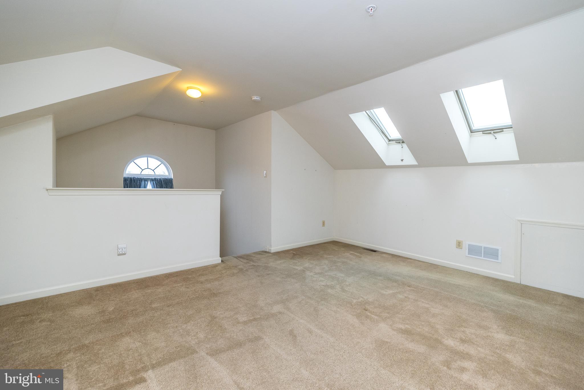 GLENN ROSE - Residential