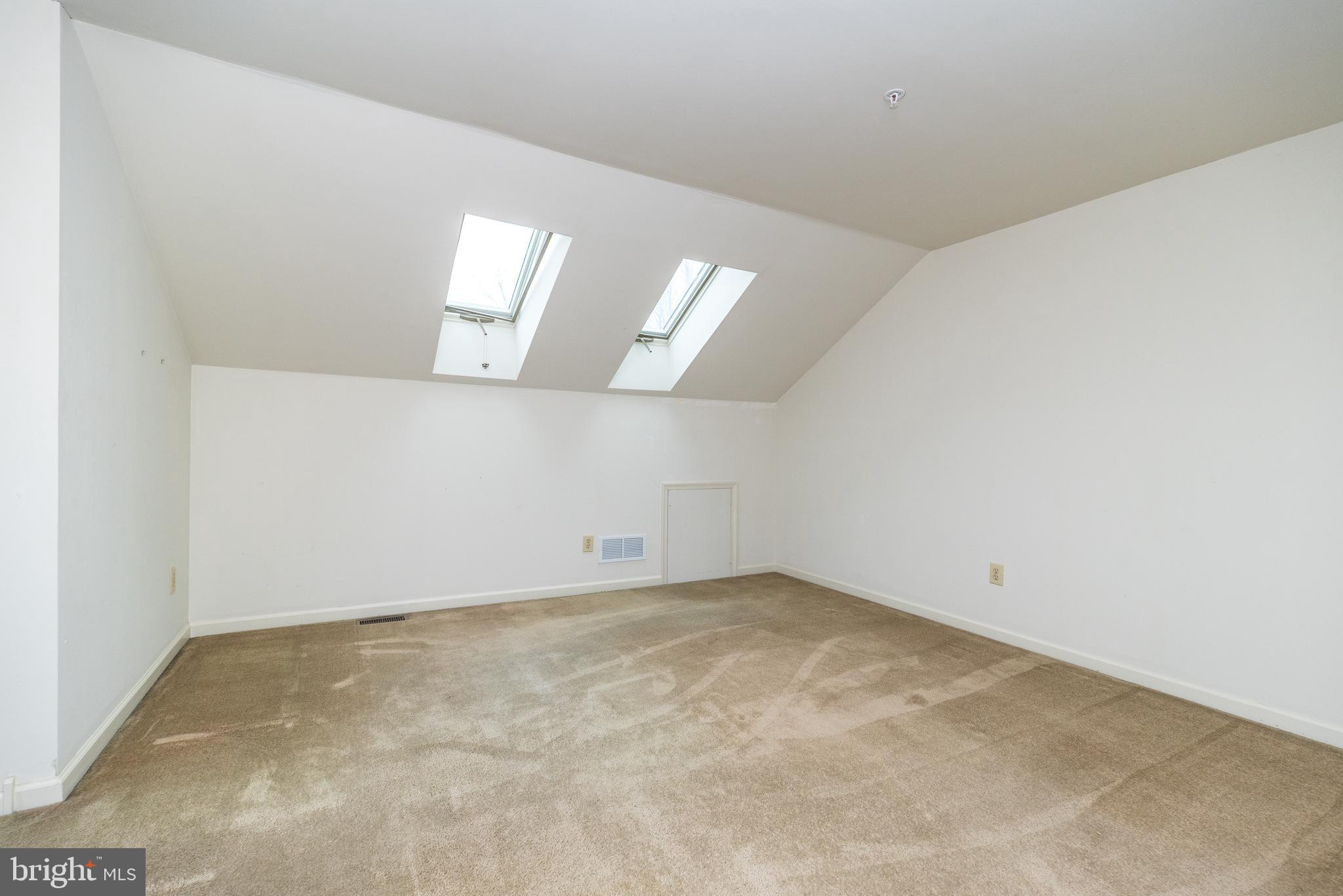 GLENN ROSE - Residential