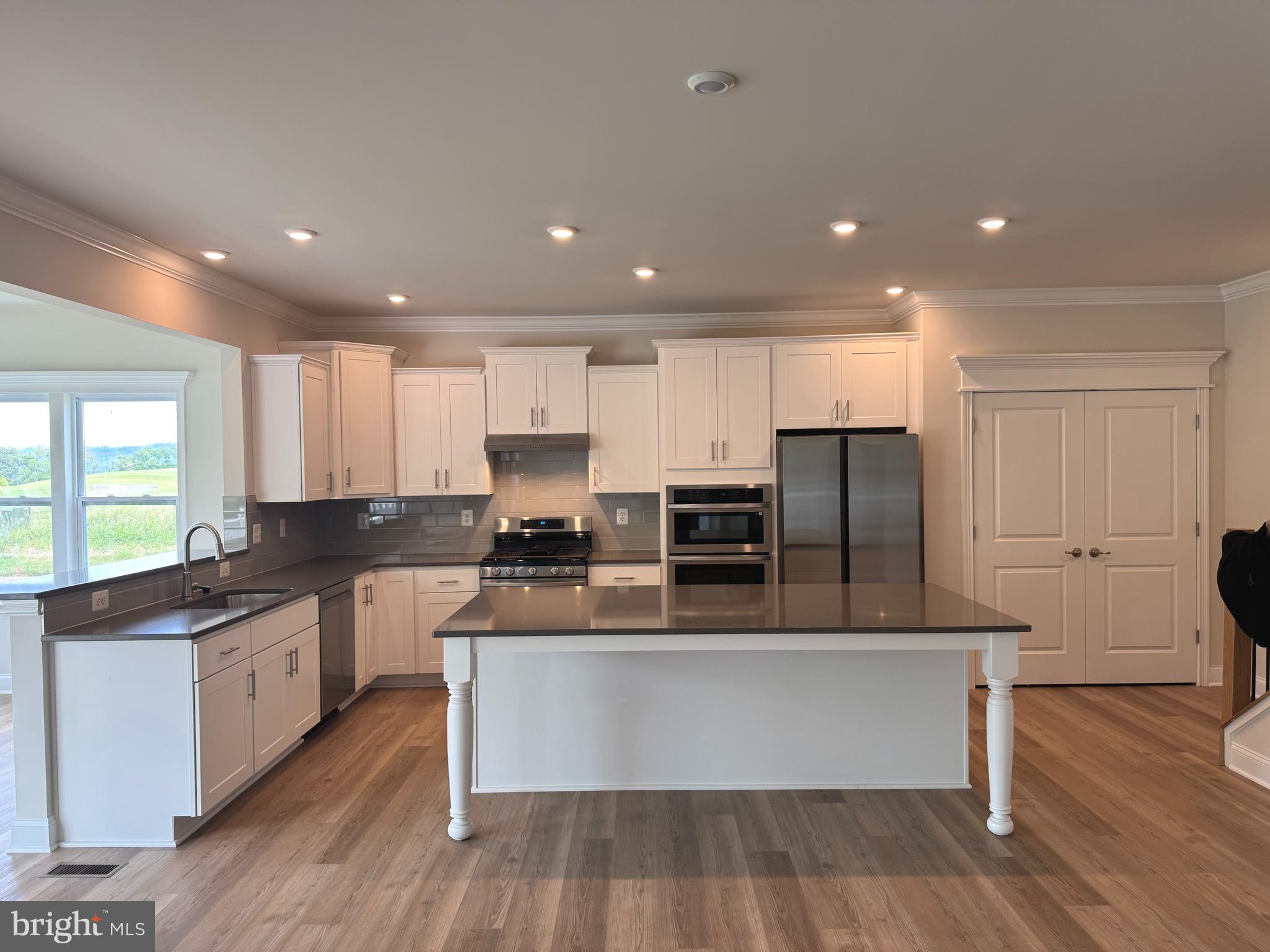 9100 PINEY MOUNTAIN