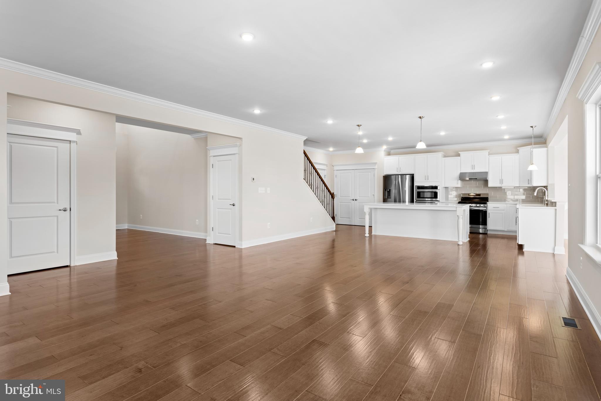 9100 PINEY MOUNTAIN