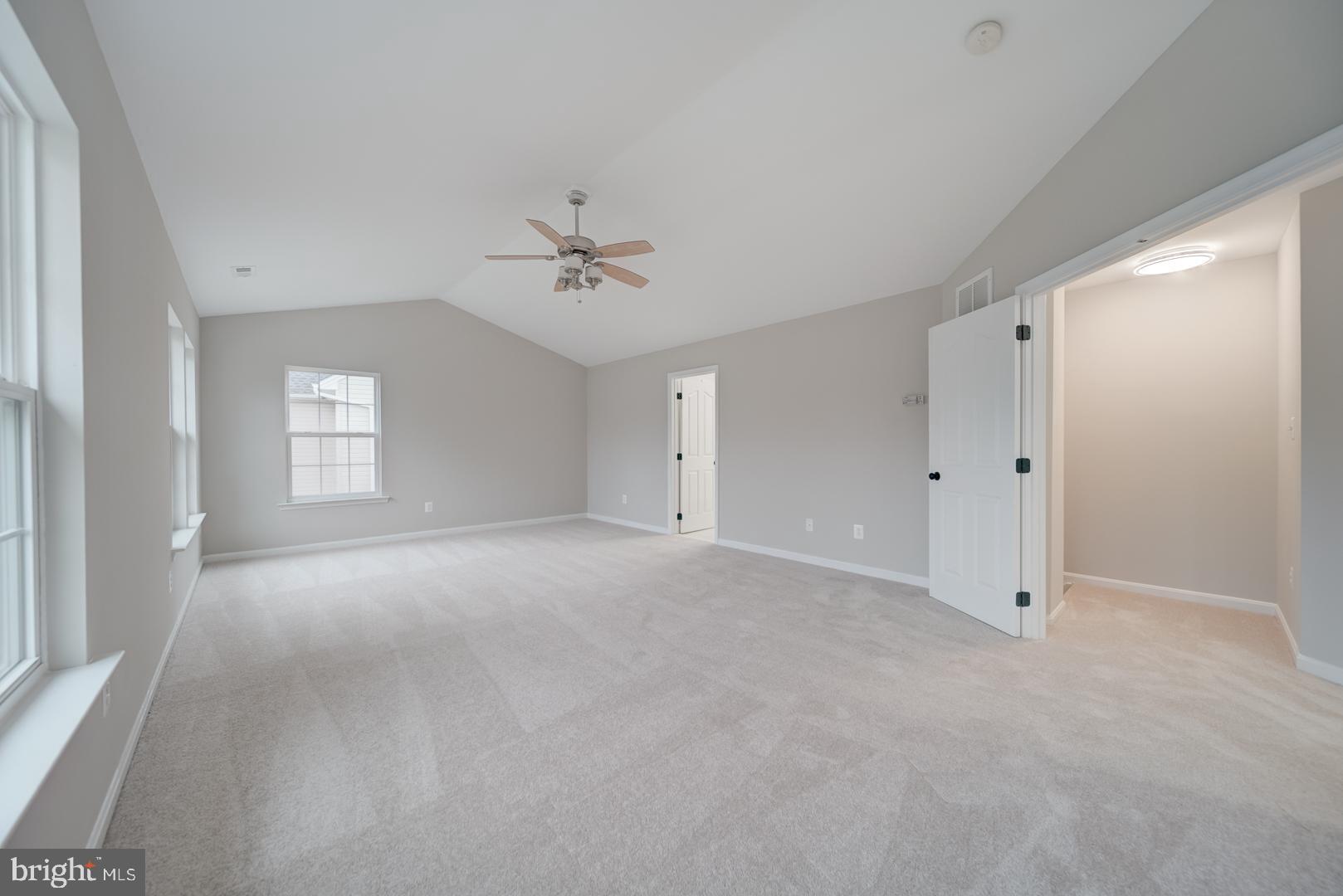 EAST VALLEY OAKS - Residential