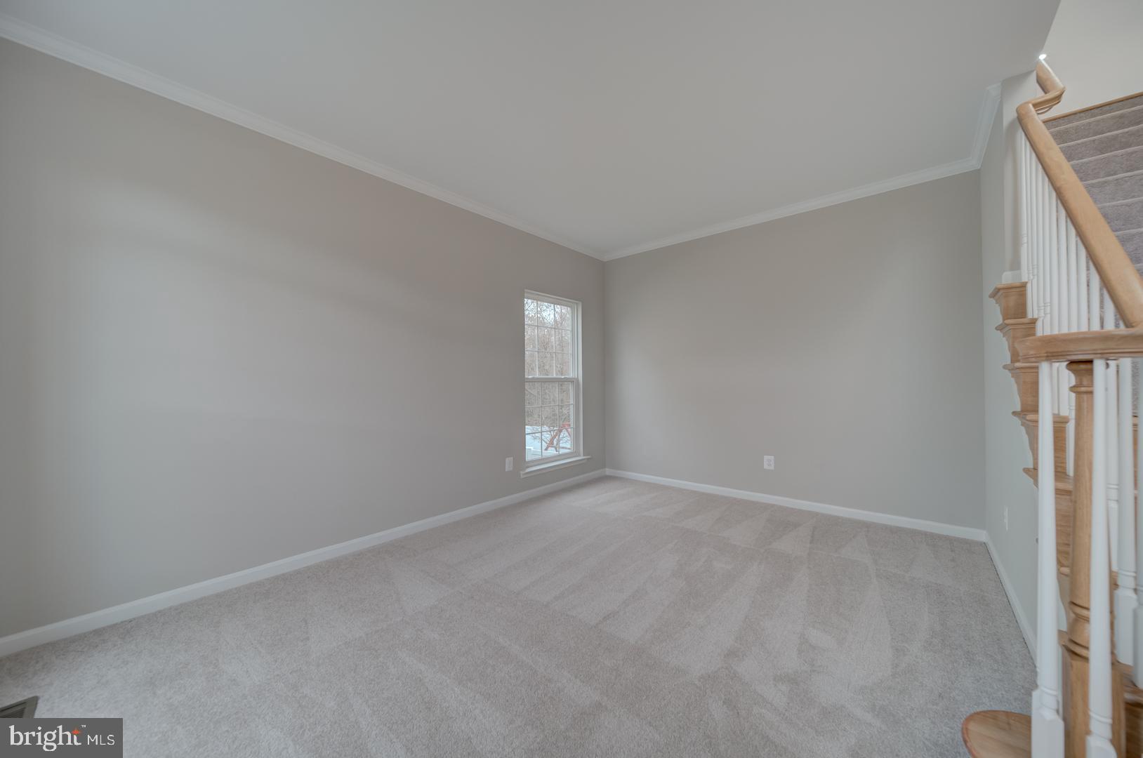 EAST VALLEY OAKS - Residential