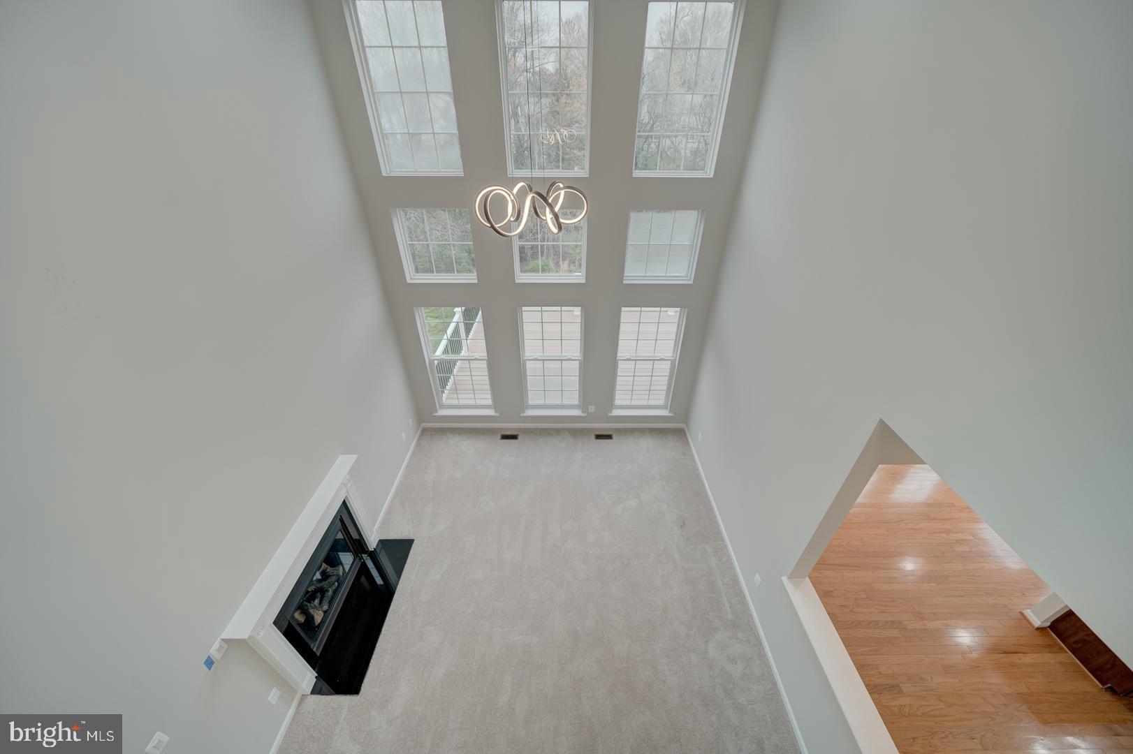 EAST VALLEY OAKS - Residential