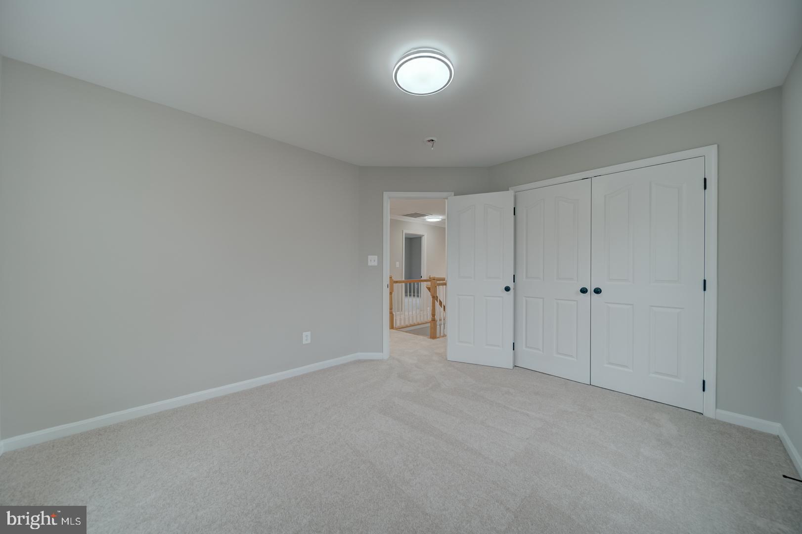 EAST VALLEY OAKS - Residential