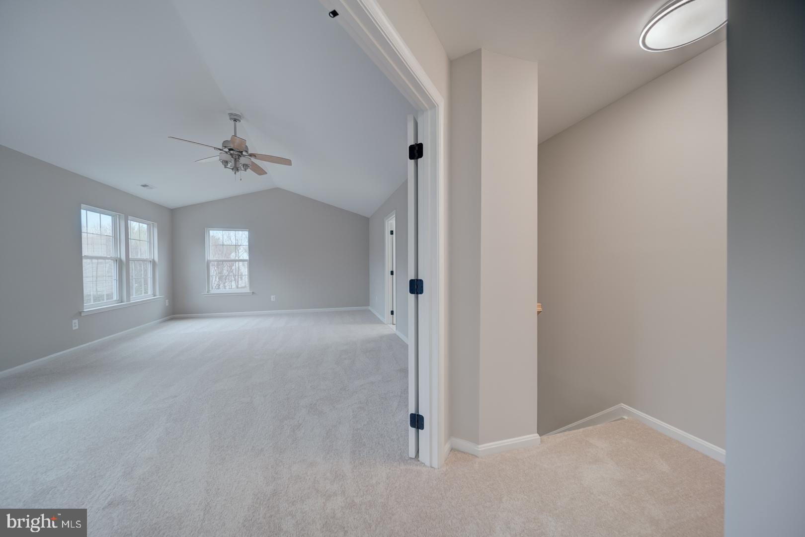 EAST VALLEY OAKS - Residential