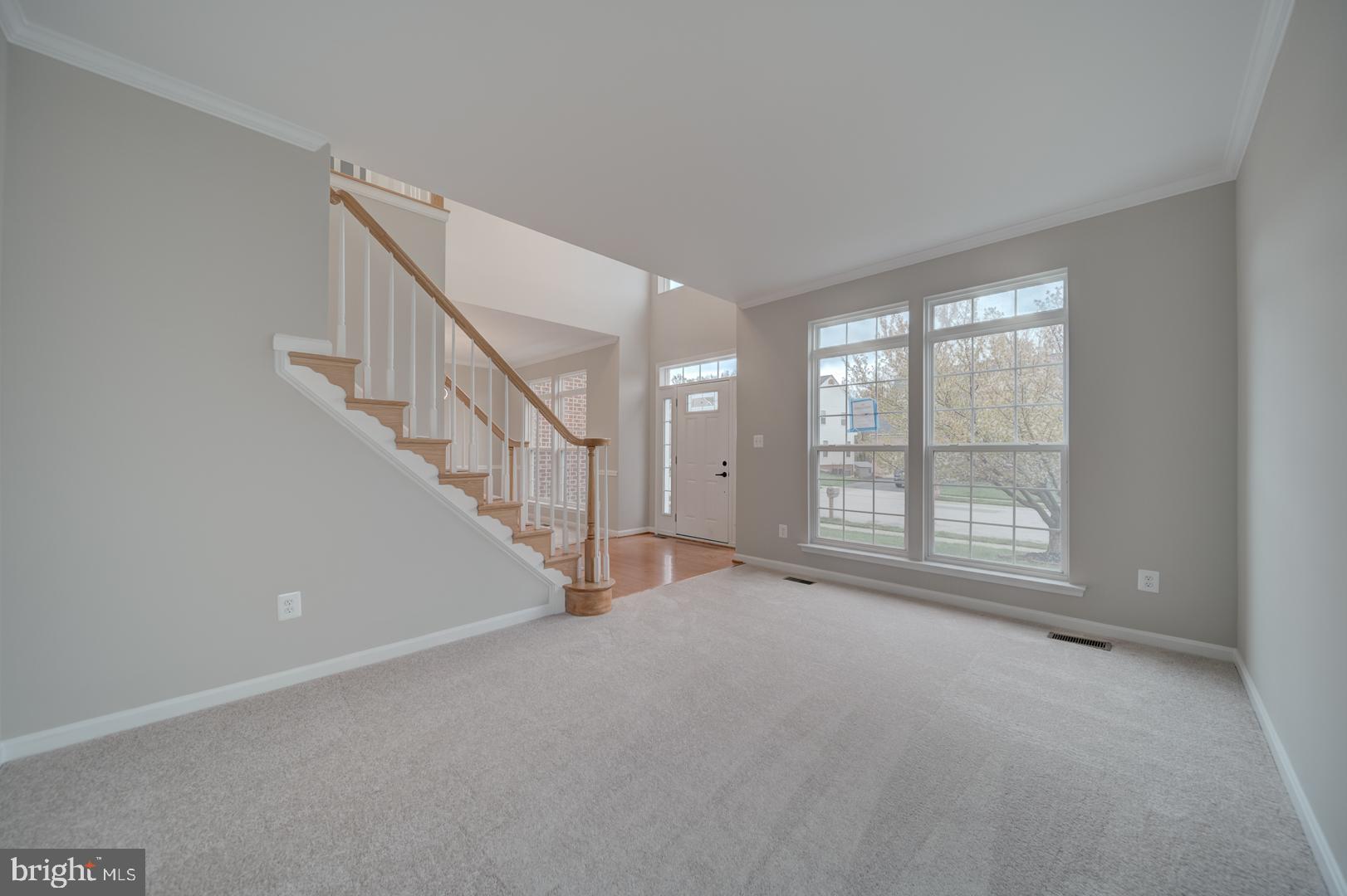 EAST VALLEY OAKS - Residential