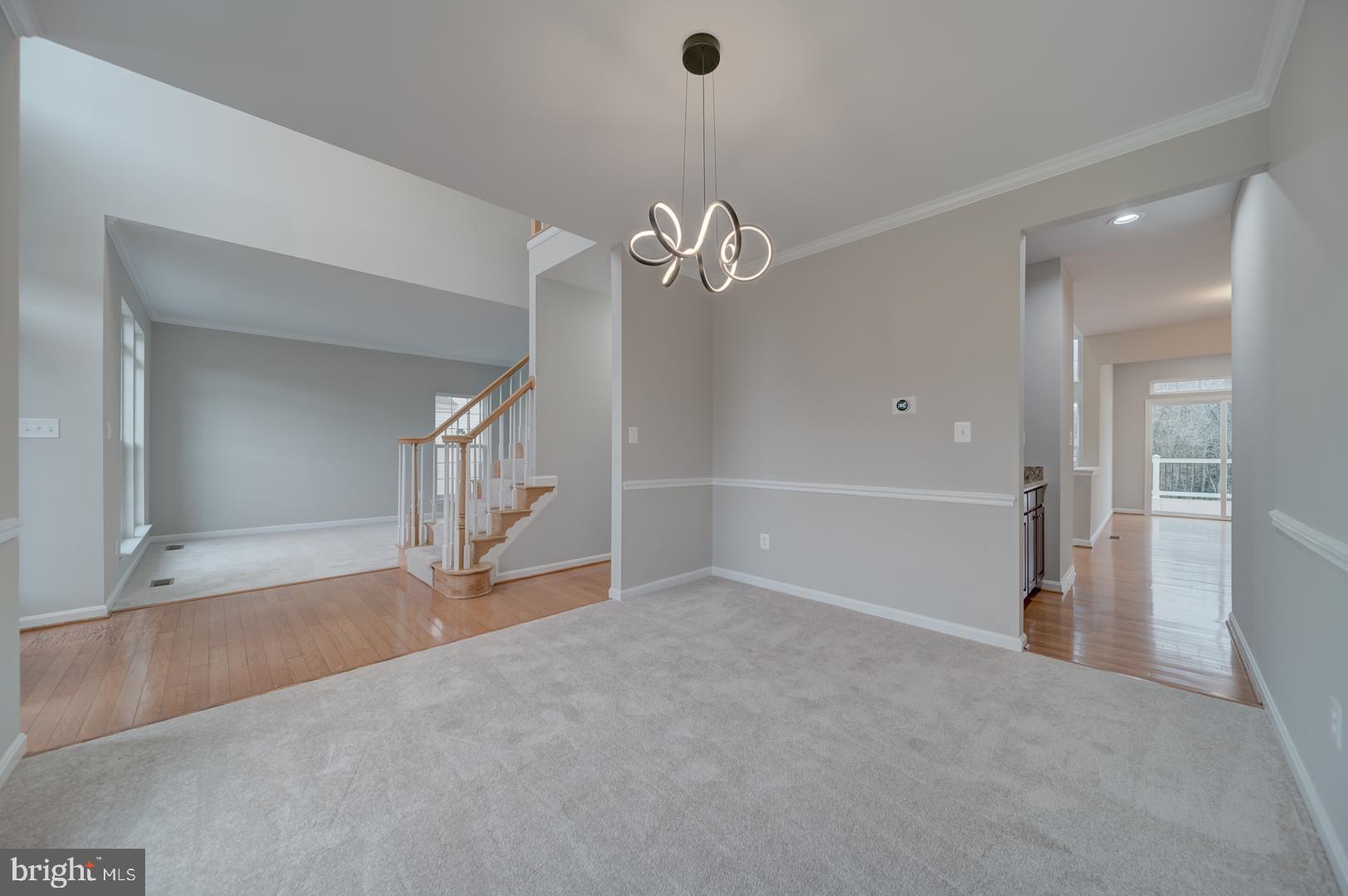 EAST VALLEY OAKS - Residential