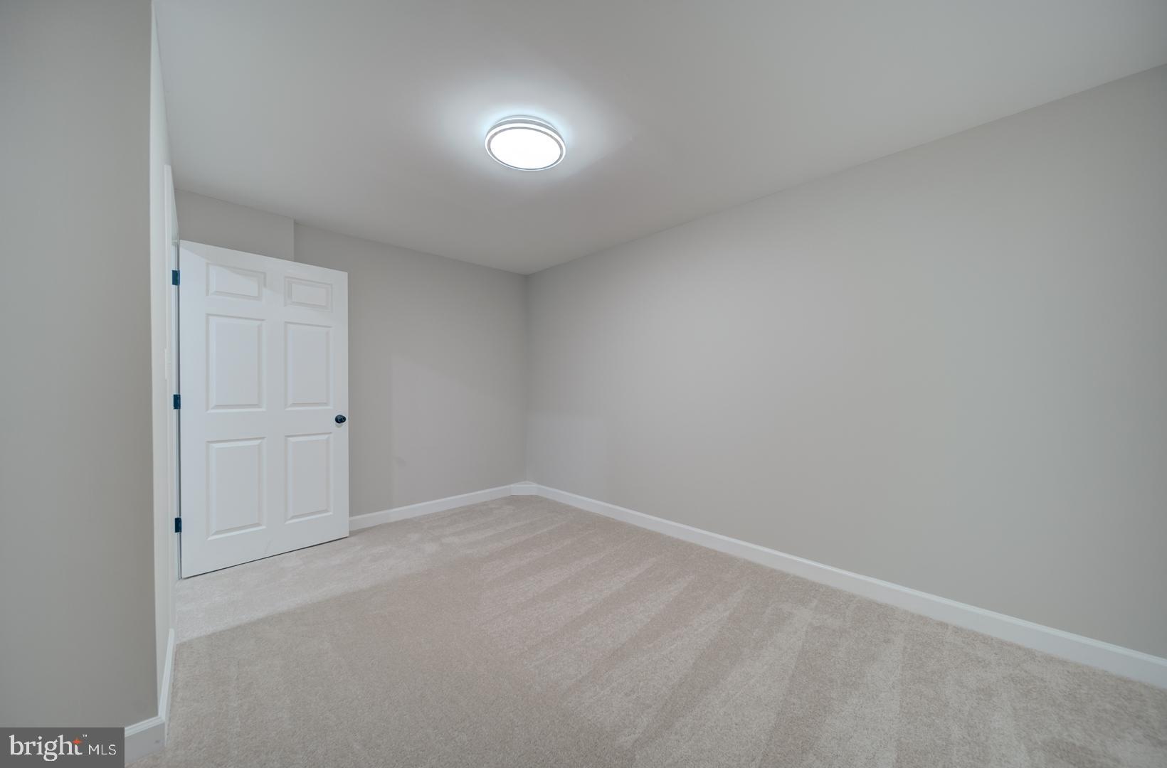 EAST VALLEY OAKS - Residential