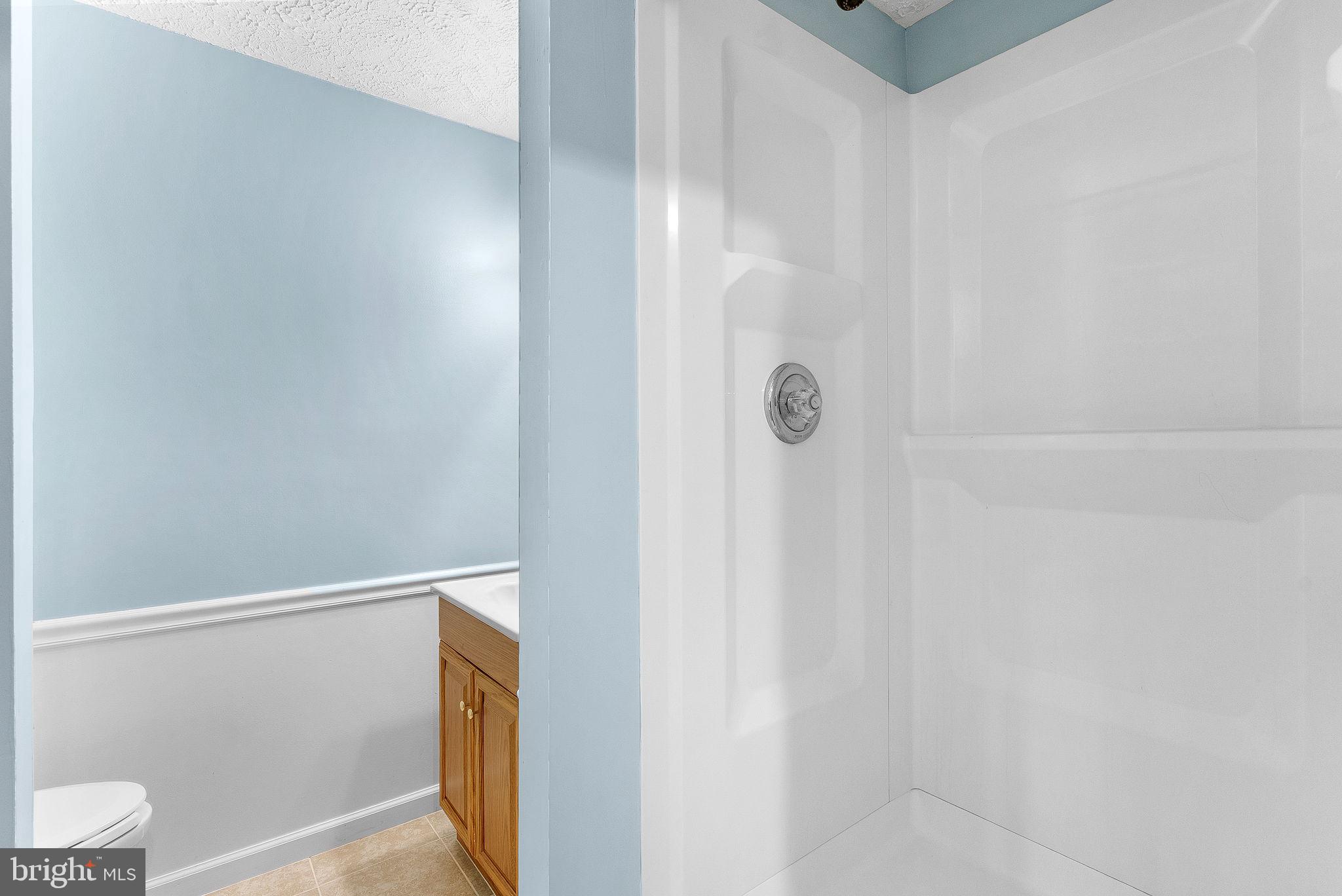 HERITAGE ESTATES - Residential Lease