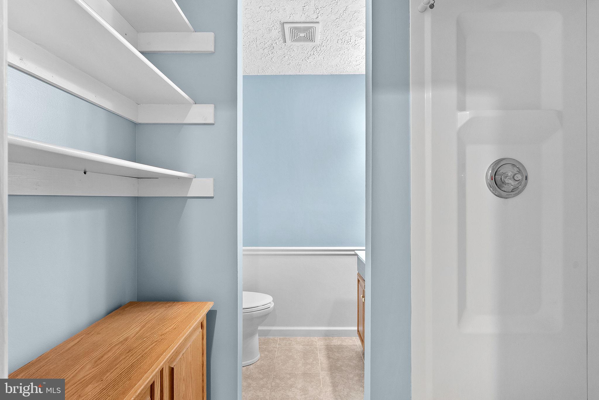 HERITAGE ESTATES - Residential Lease