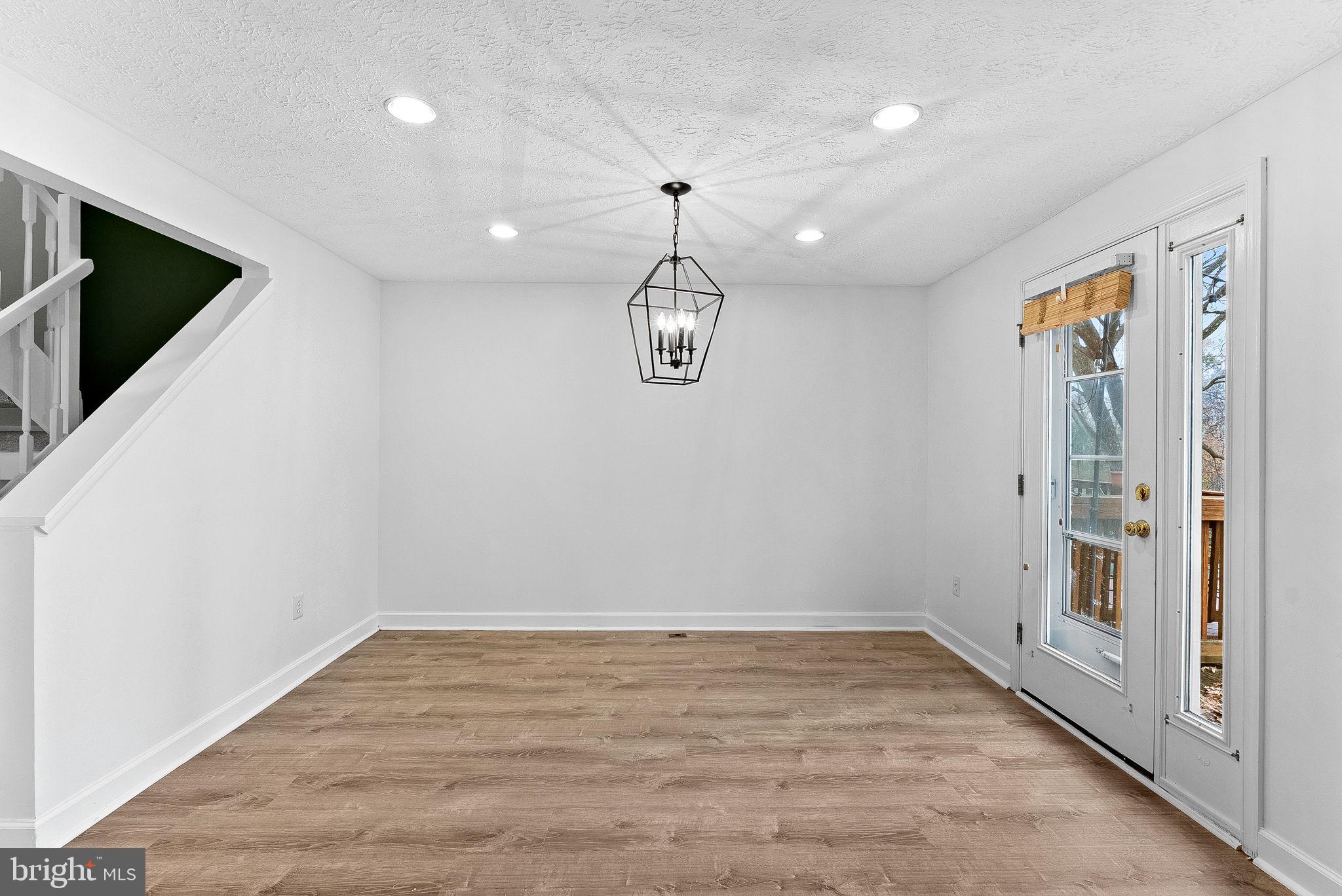 HERITAGE ESTATES - Residential Lease