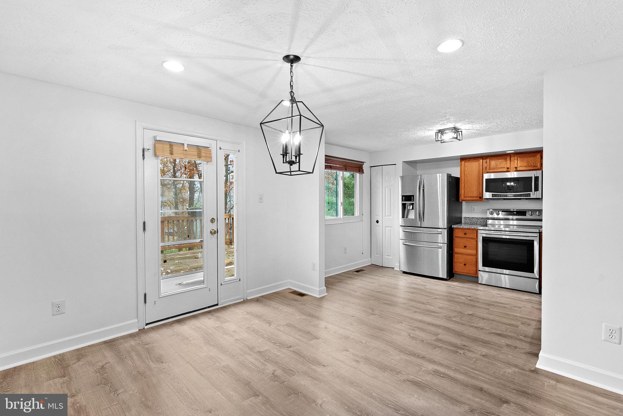 HERITAGE ESTATES - Residential Lease