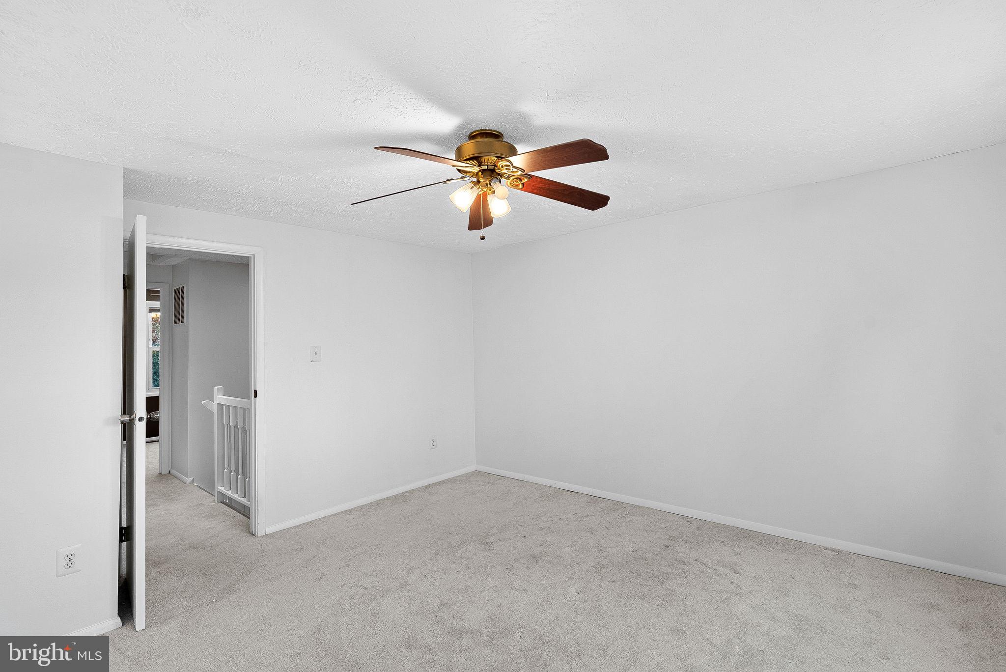 HERITAGE ESTATES - Residential Lease