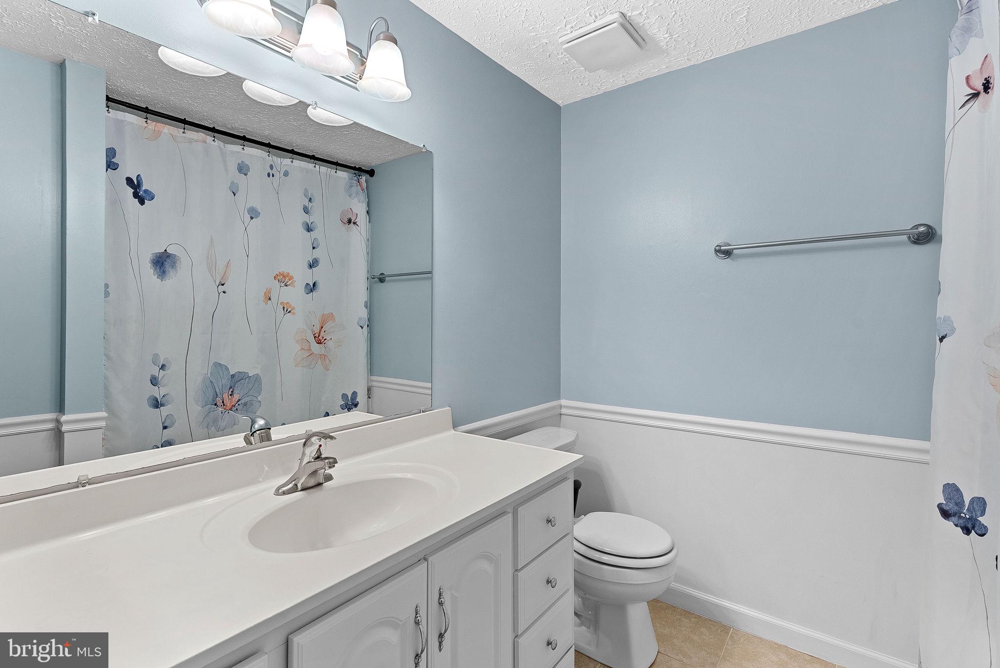 HERITAGE ESTATES - Residential Lease