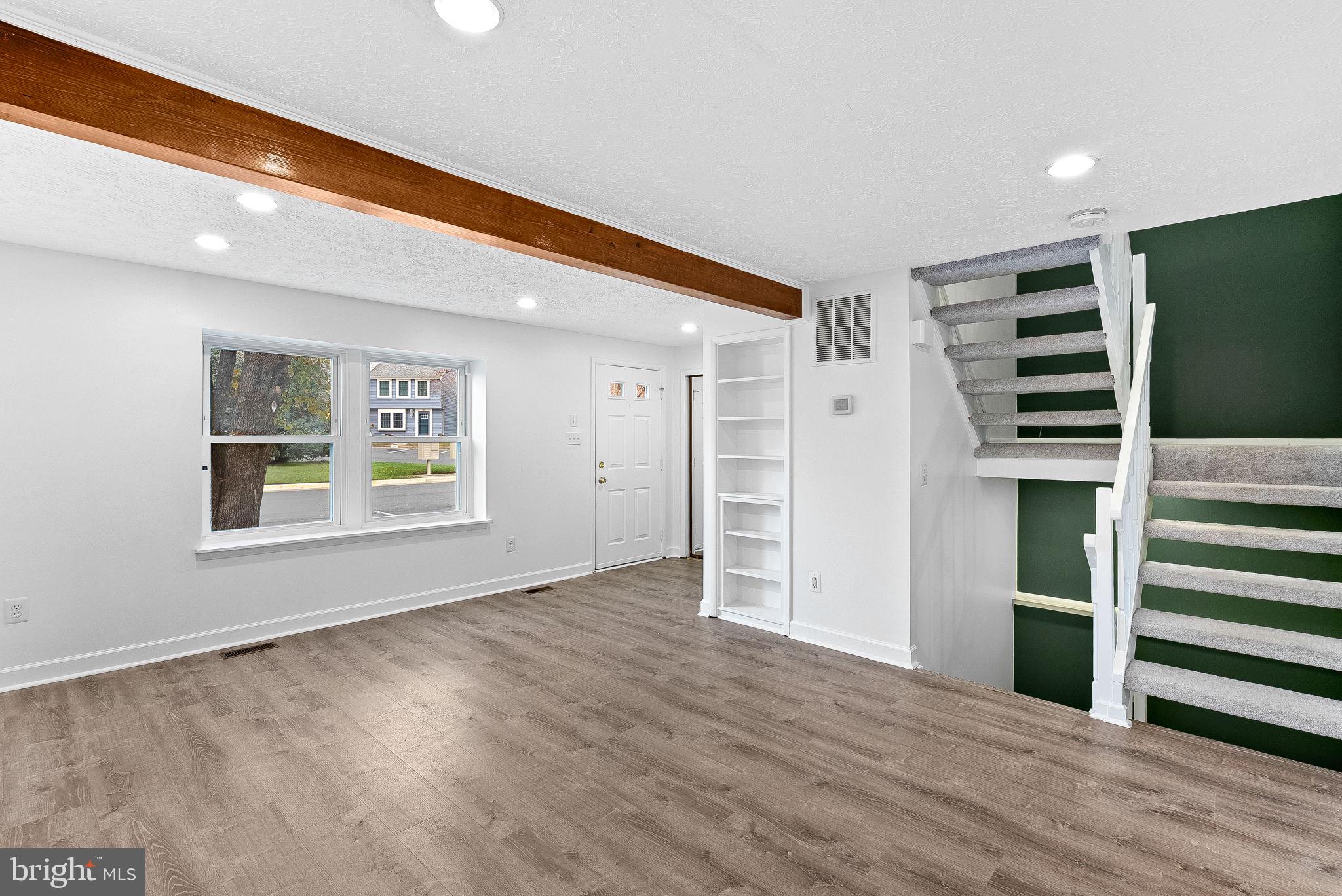 HERITAGE ESTATES - Residential Lease