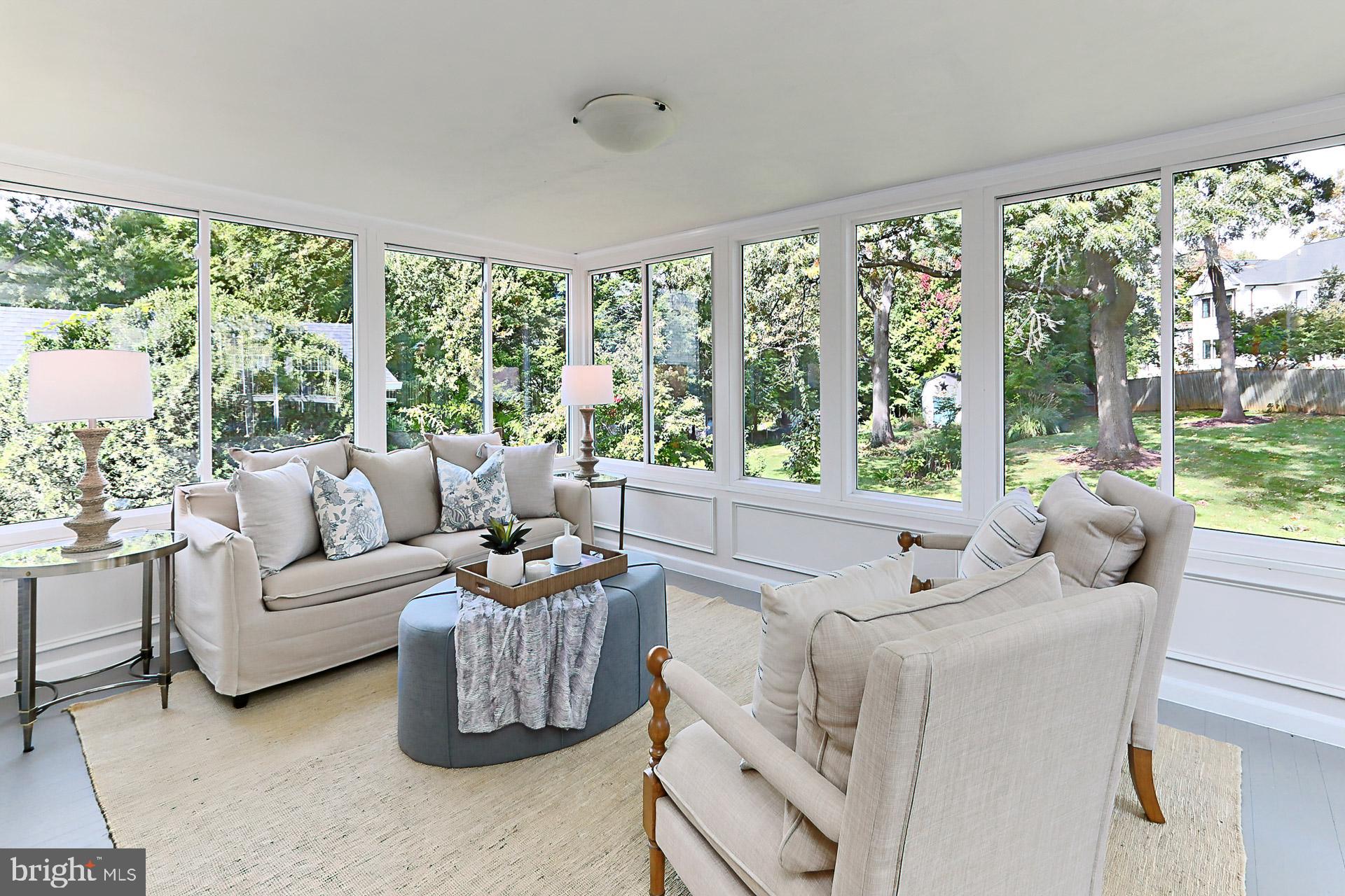 WEST MC LEAN - Residential