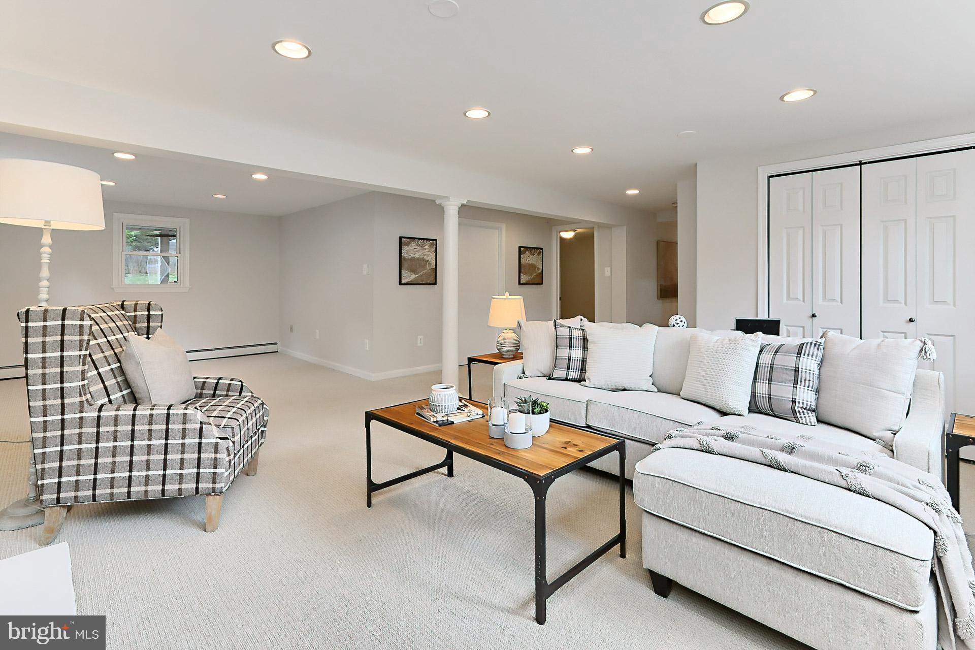 WEST MC LEAN - Residential