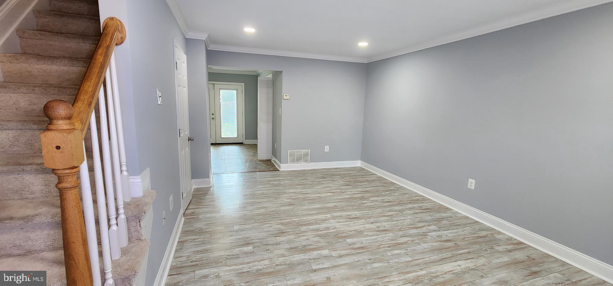 483 ARWELL COURT 483