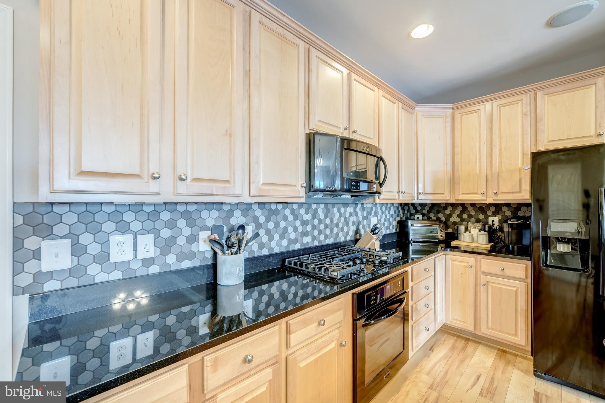 GOOSE CREEK VILLAGE CONDOMINIUM - Residential