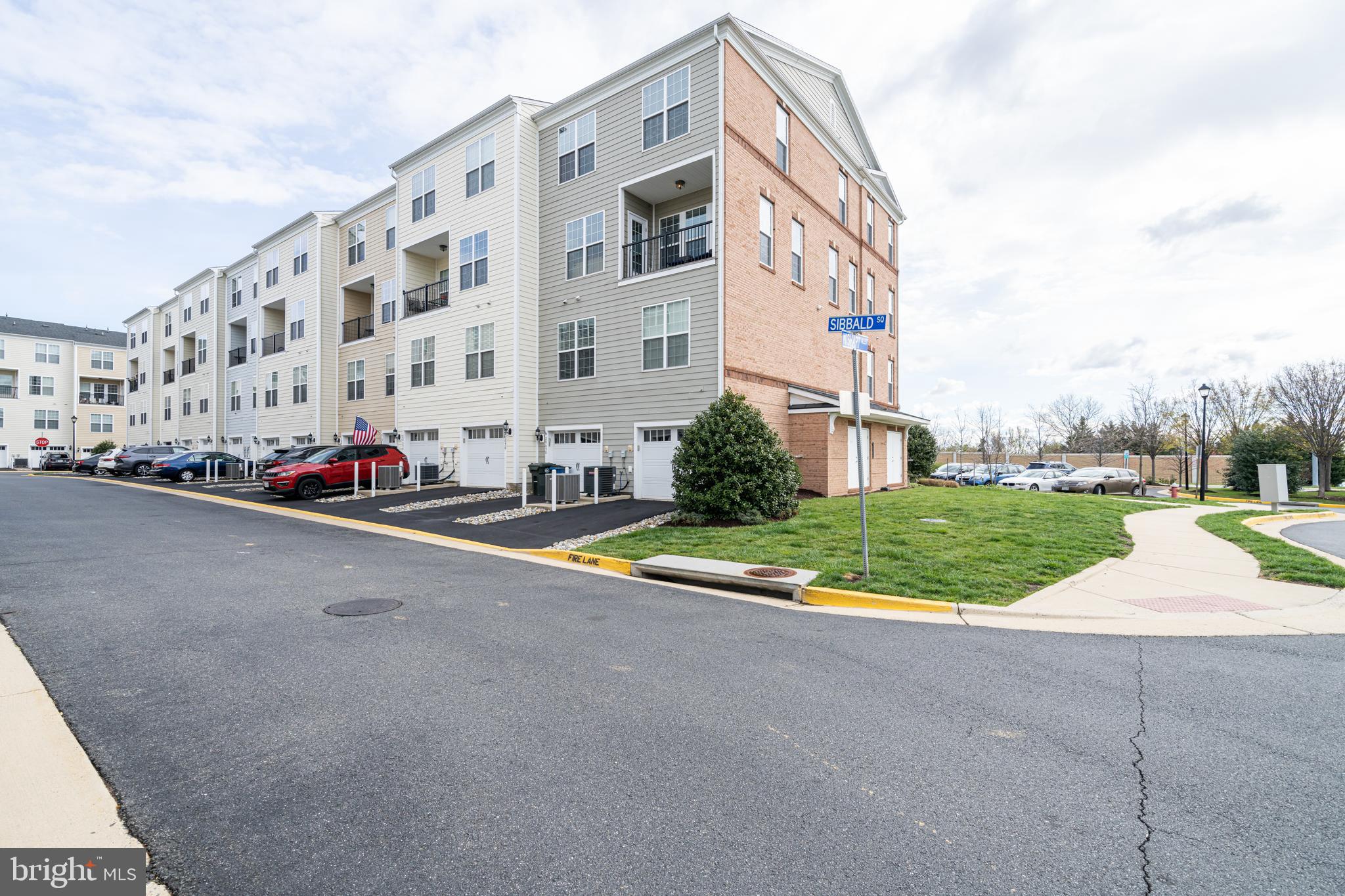 GOOSE CREEK VILLAGE CONDOMINIUM - Residential