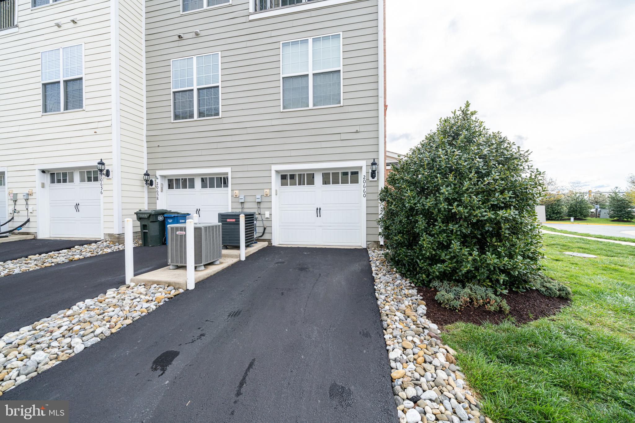 GOOSE CREEK VILLAGE CONDOMINIUM - Residential