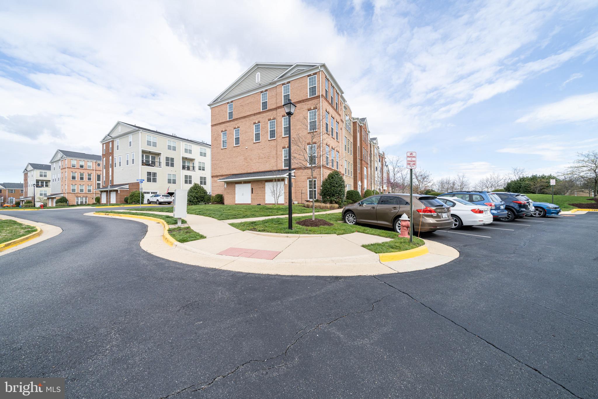 GOOSE CREEK VILLAGE CONDOMINIUM - Residential