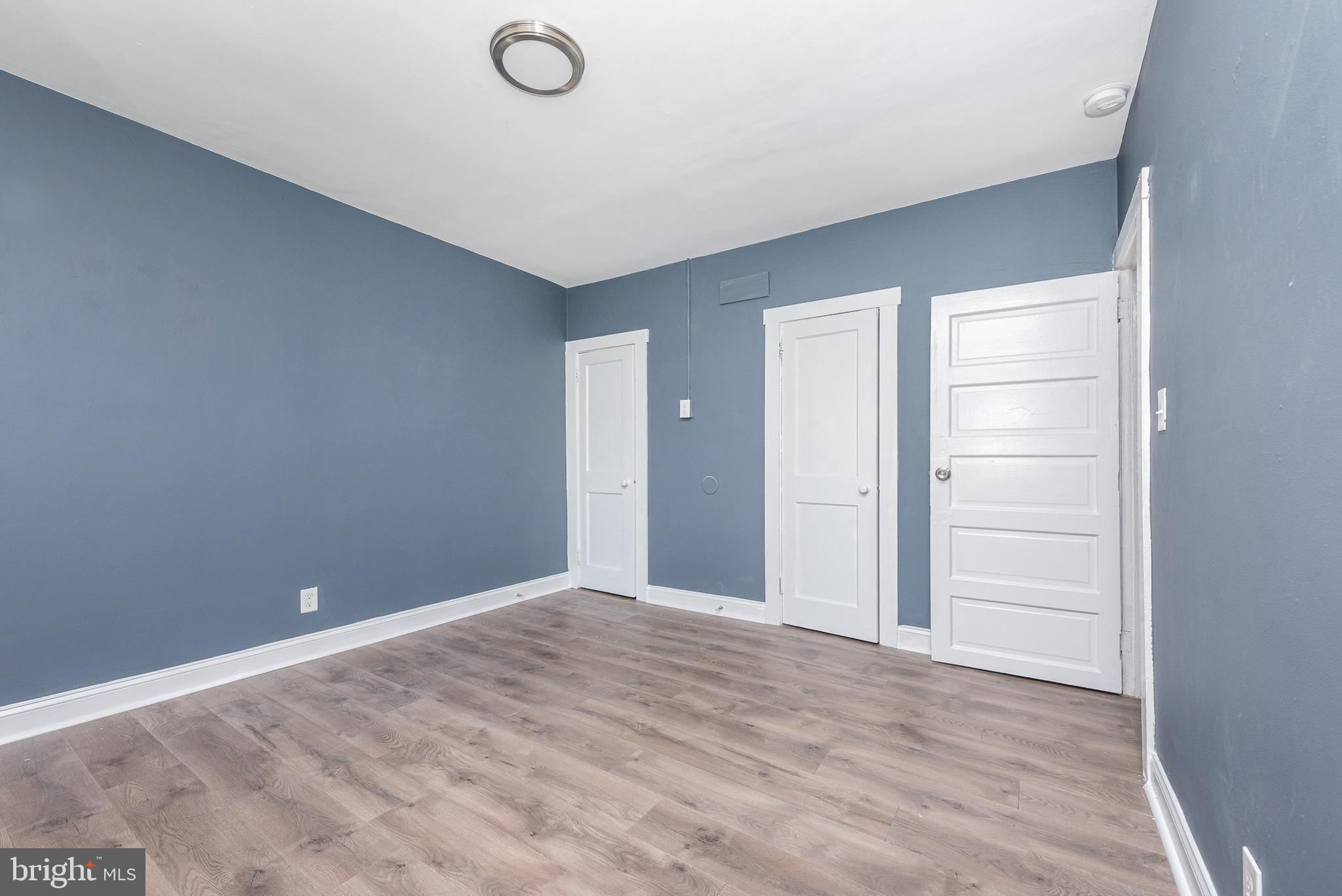 MIDDLE RIVER - Residential Lease