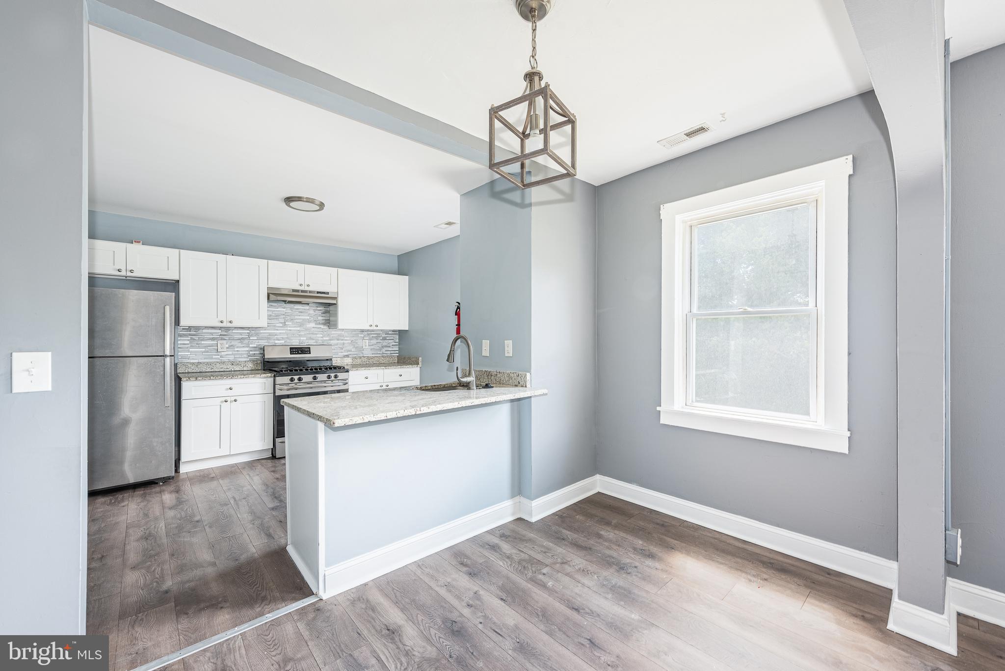 MIDDLE RIVER - Residential Lease