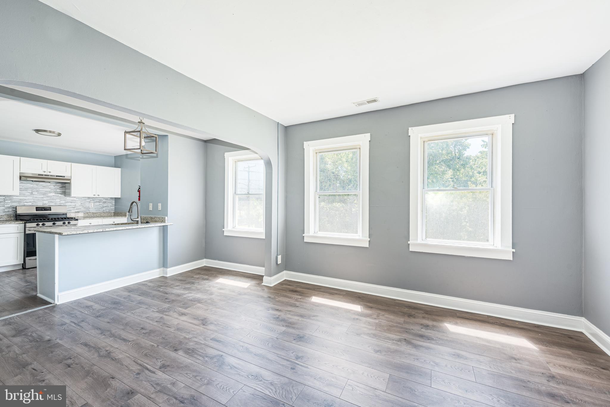 MIDDLE RIVER - Residential Lease