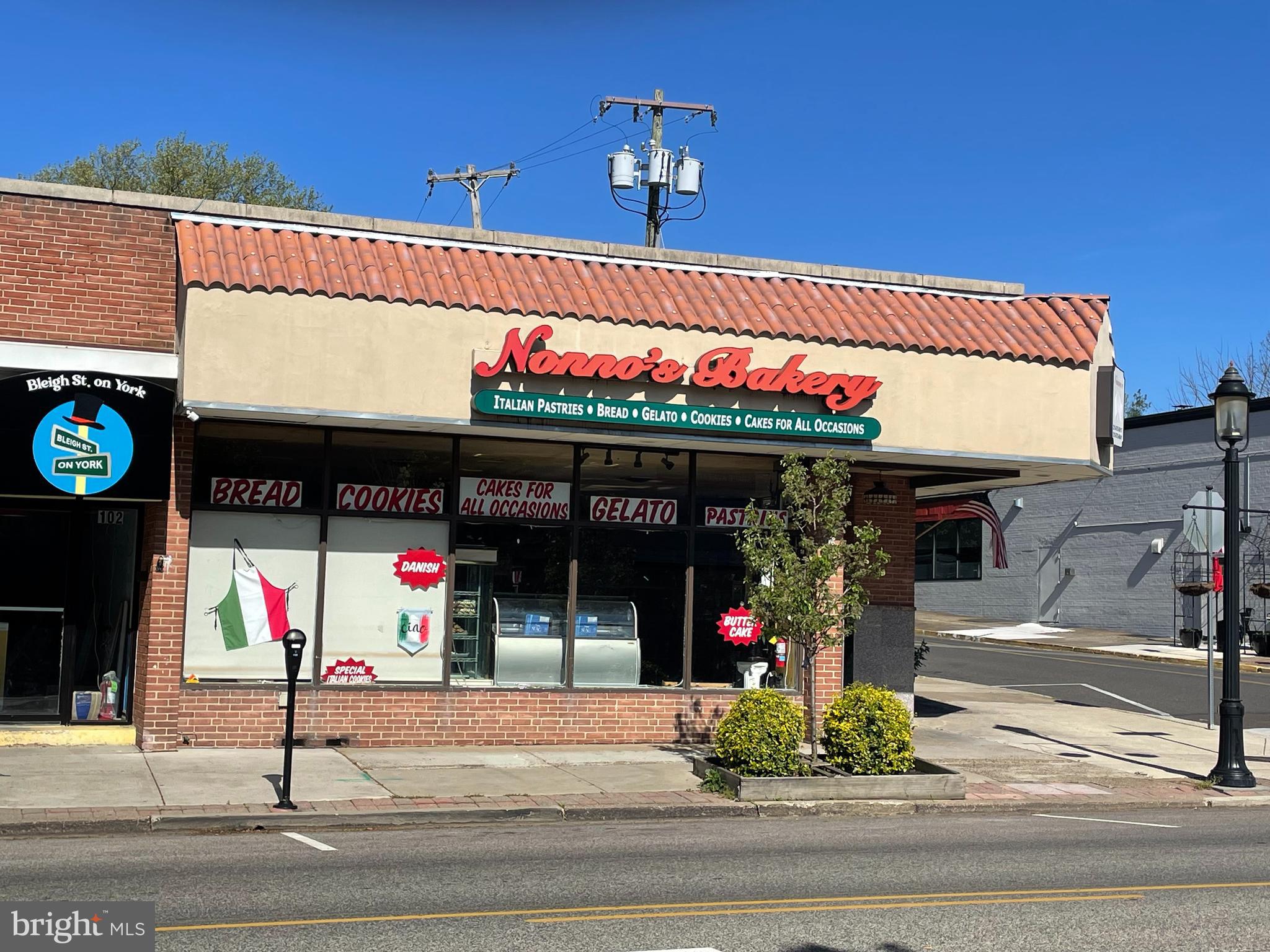 HUNTERS RUN - Residential