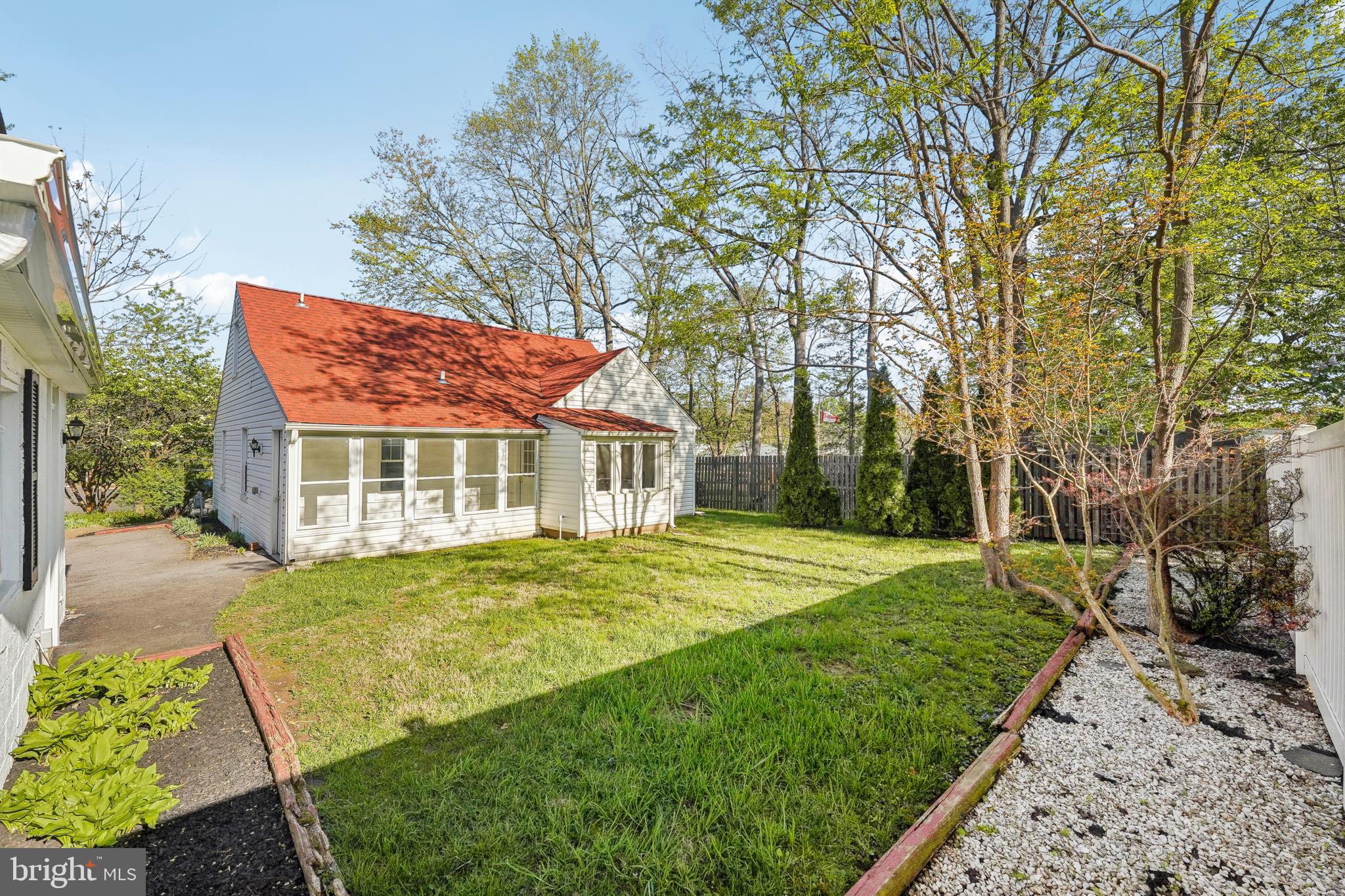 HUNTERS RUN - Residential