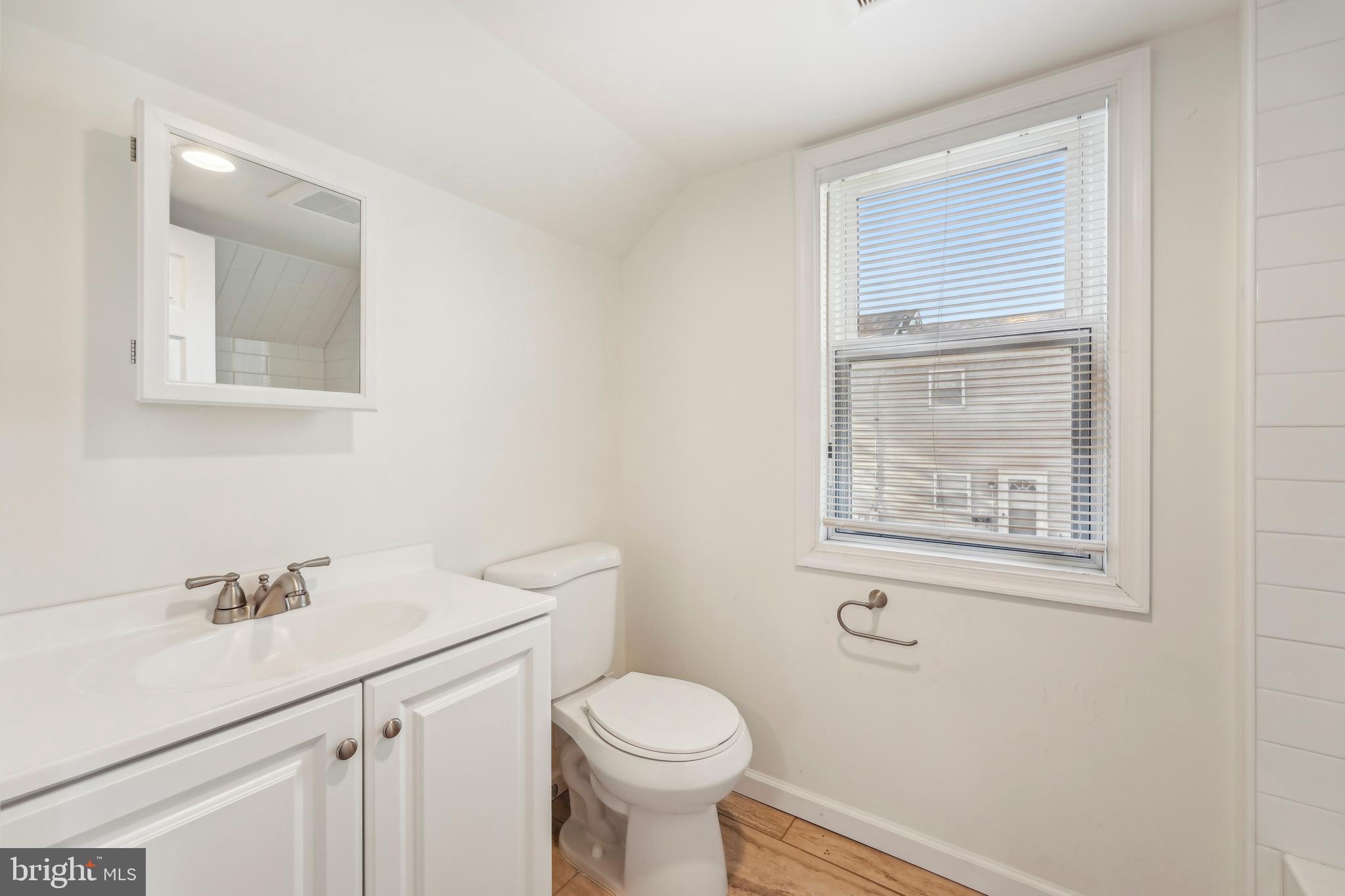 HUNTERS RUN - Residential