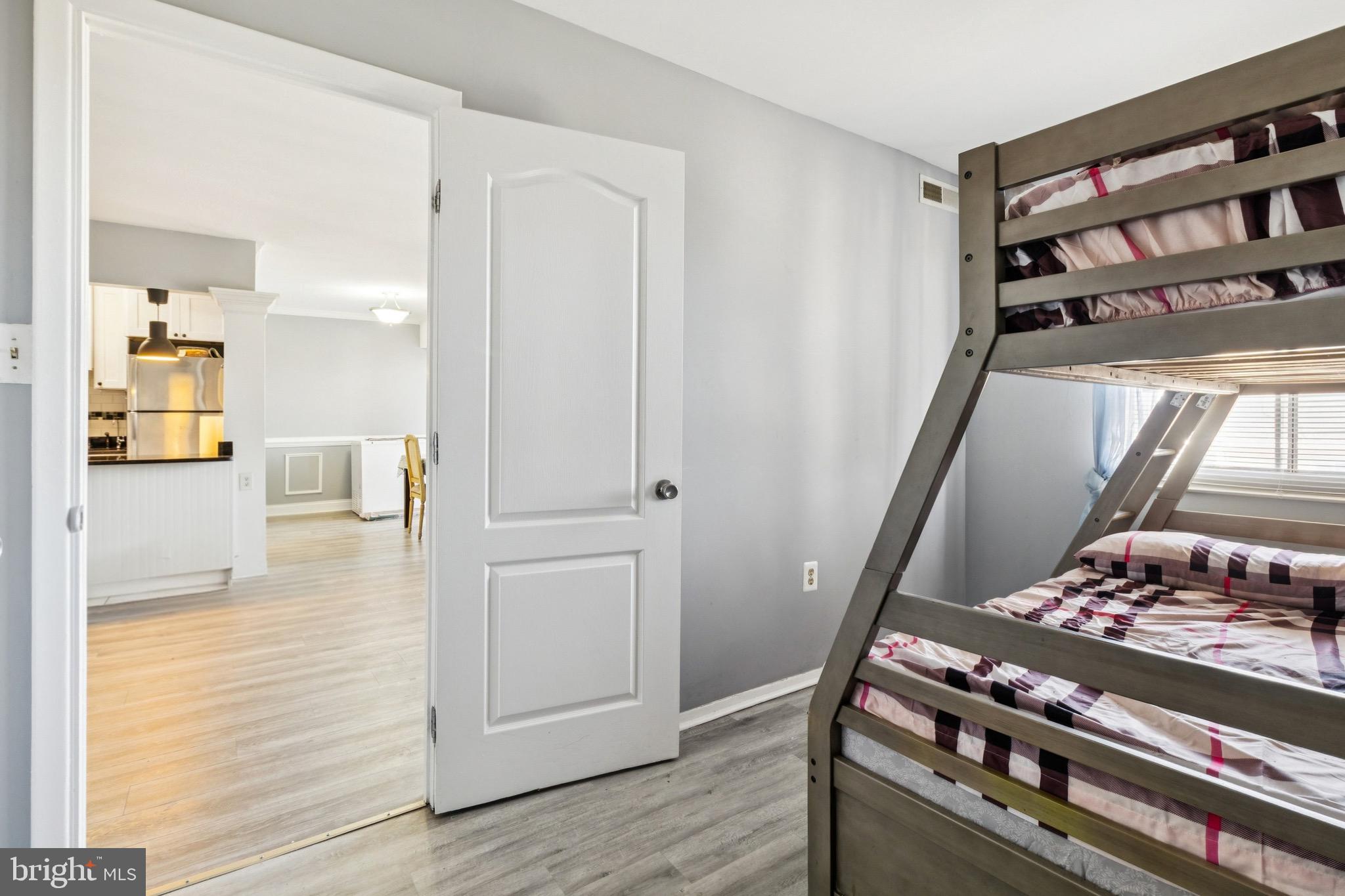 OCCOQUAN RIDGE CONDO - Residential