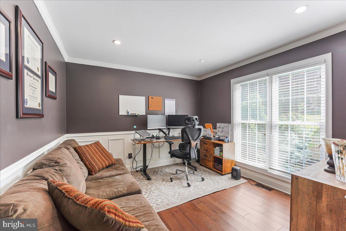 DUCK FARM - Residential