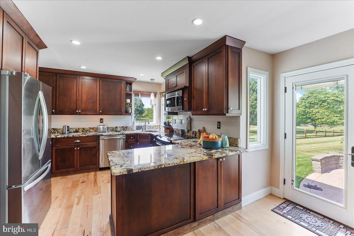 DUCK FARM - Residential