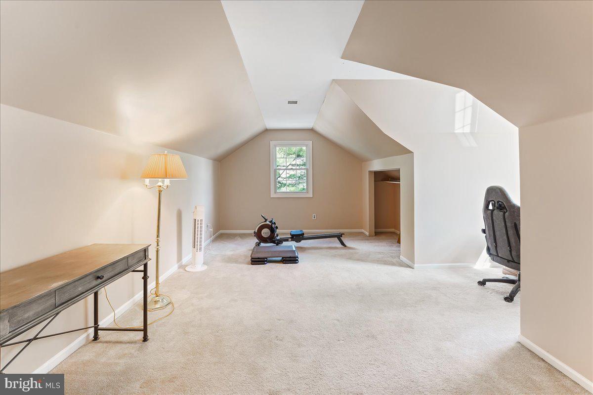 DUCK FARM - Residential