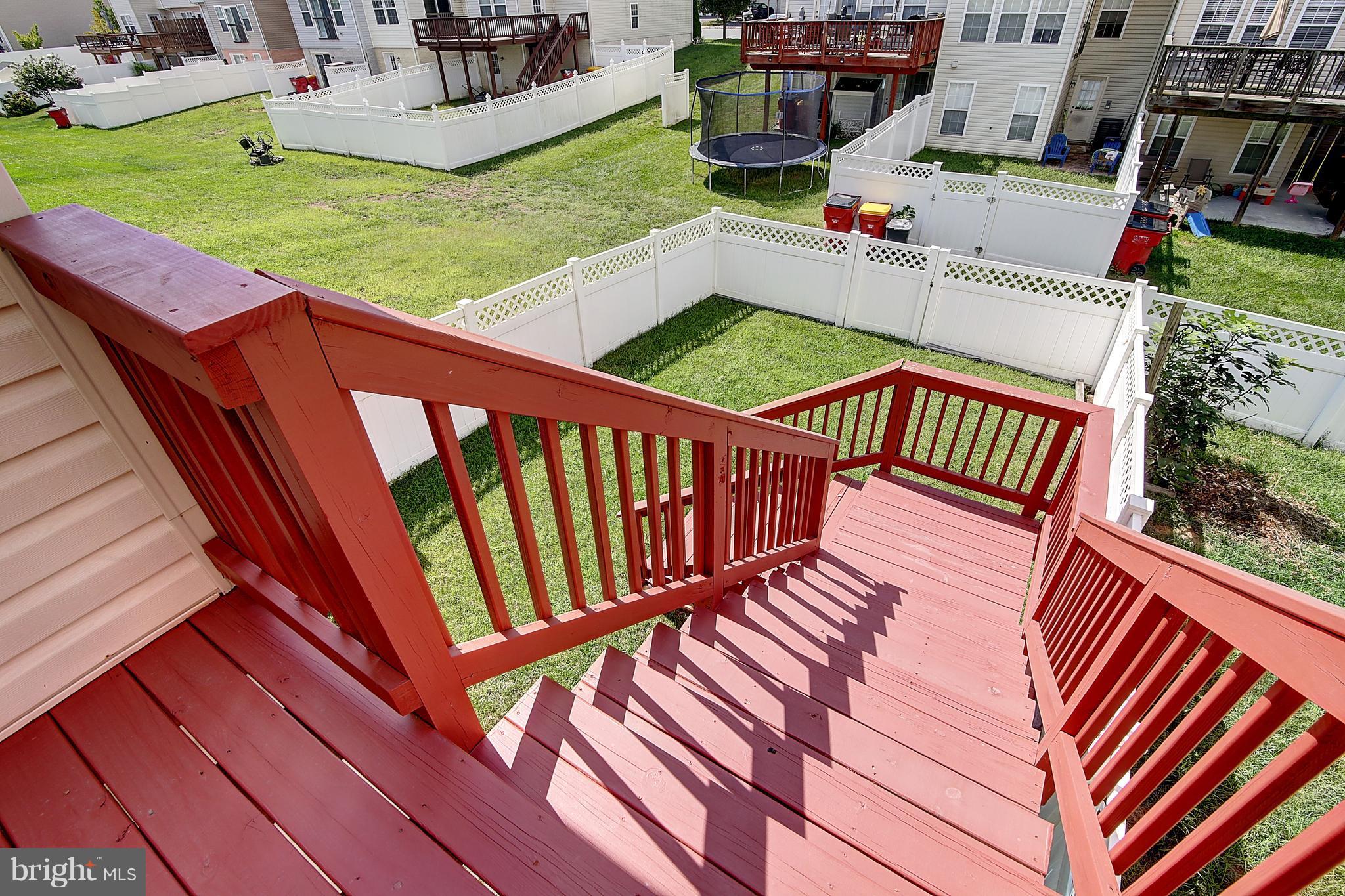 LAKELAND PLACE - Residential