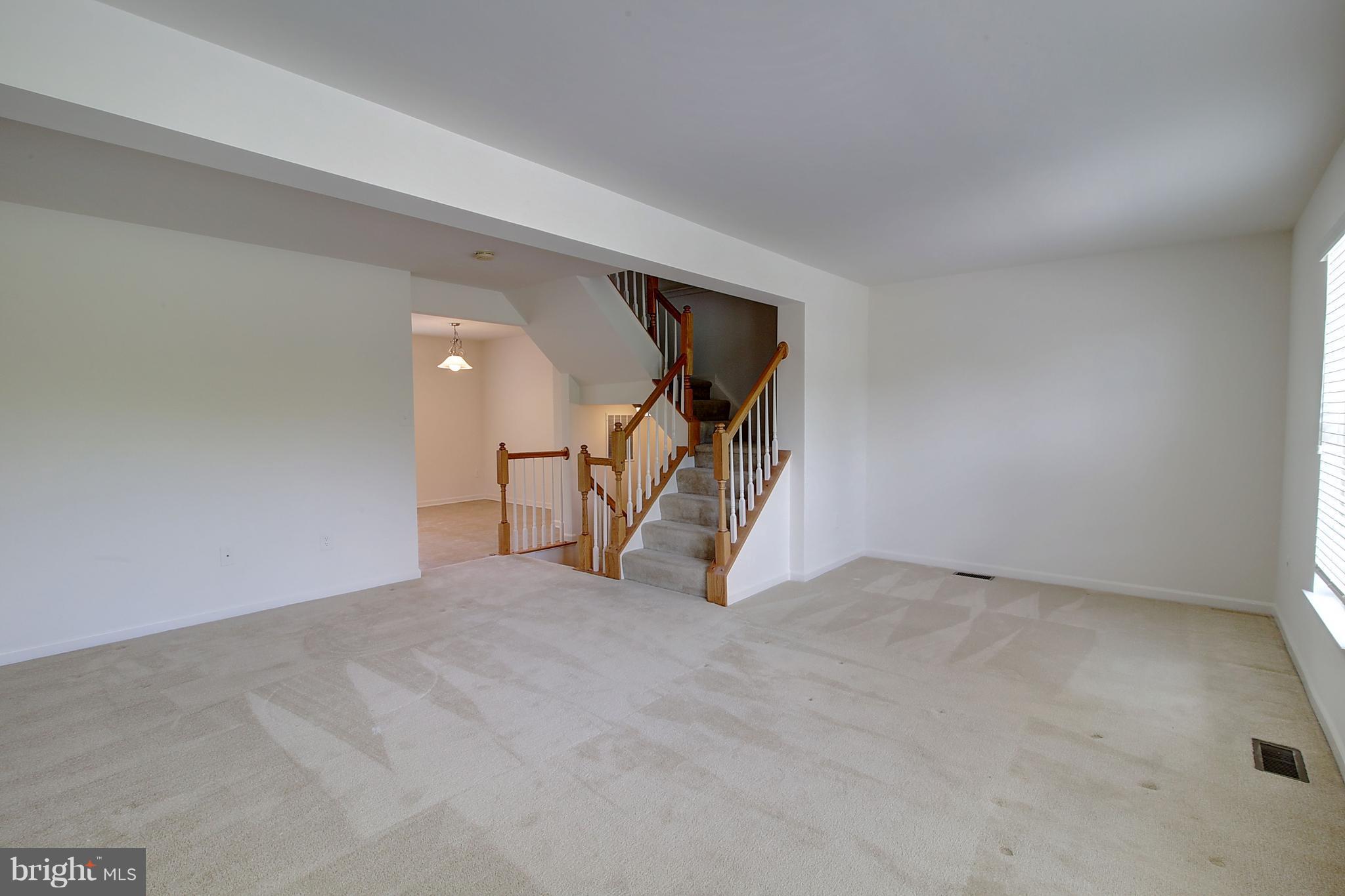 LAKELAND PLACE - Residential