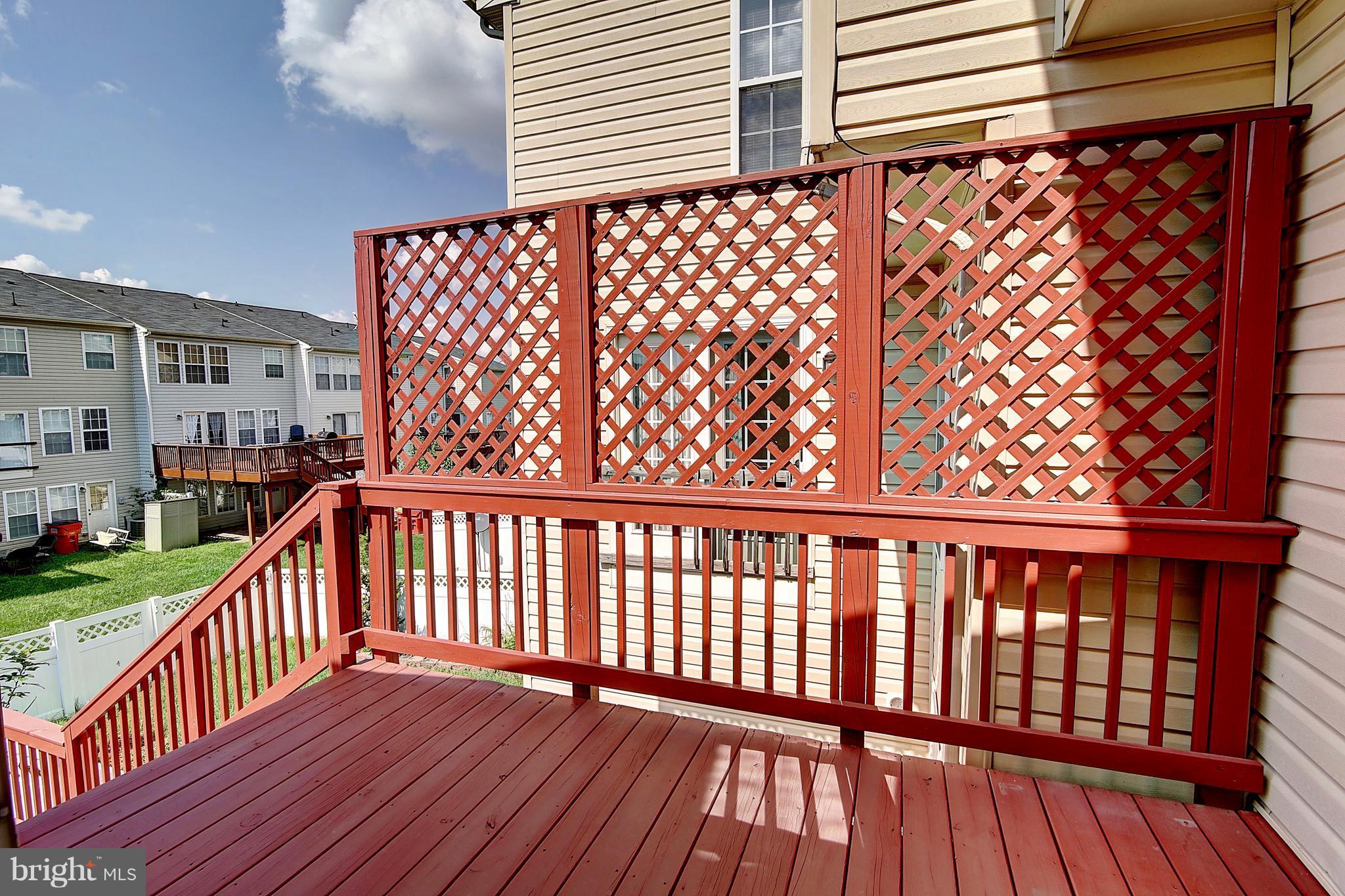 LAKELAND PLACE - Residential