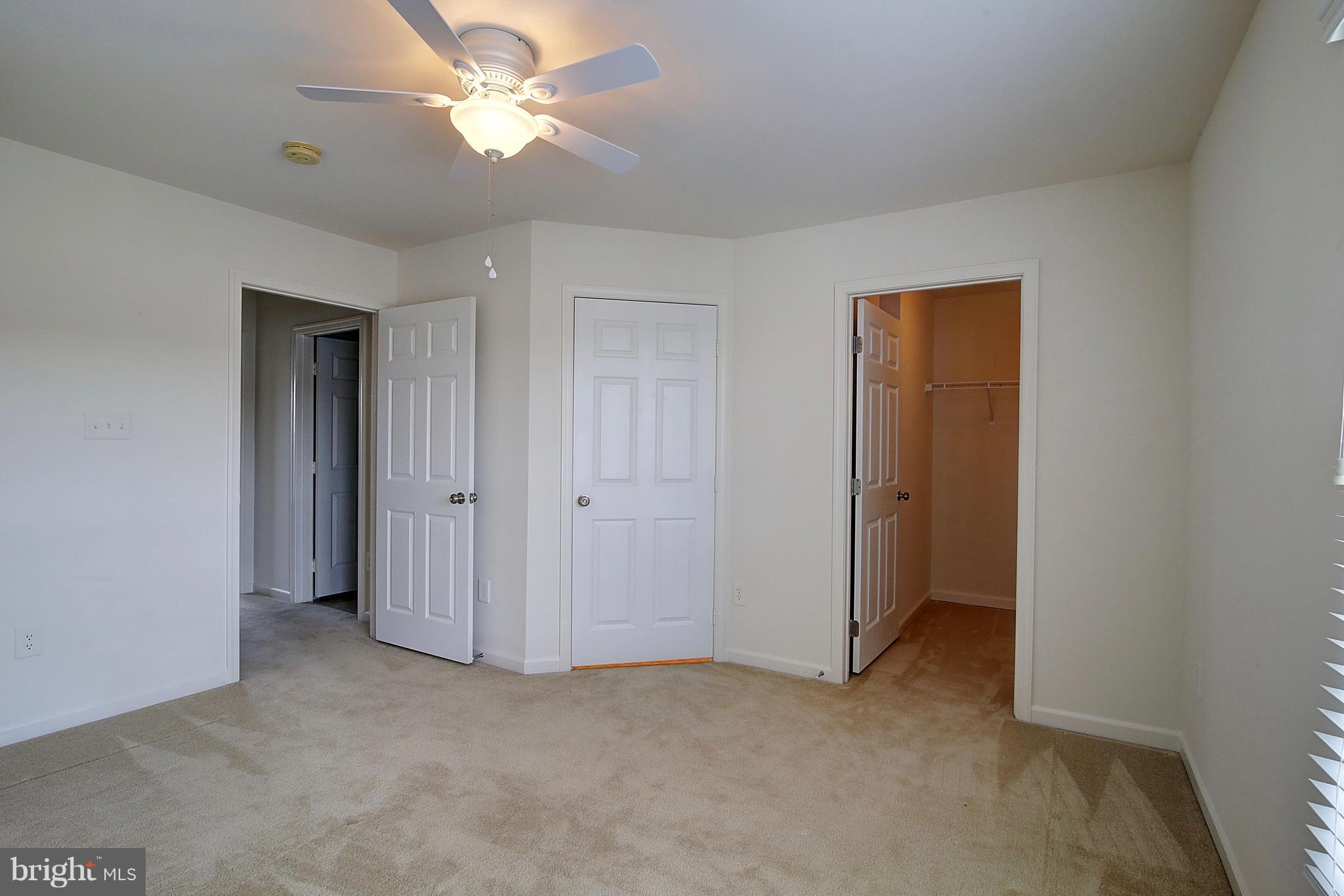 LAKELAND PLACE - Residential