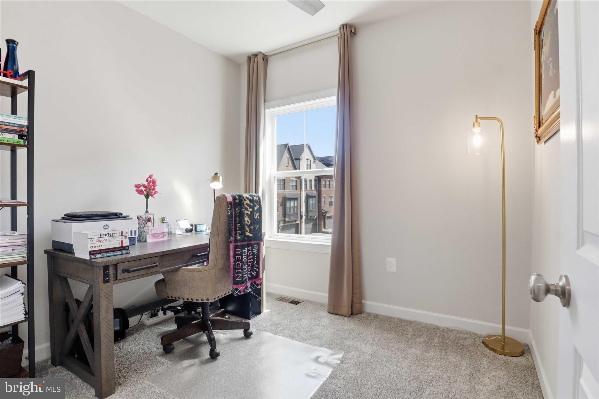 NORTH HILL - Residential