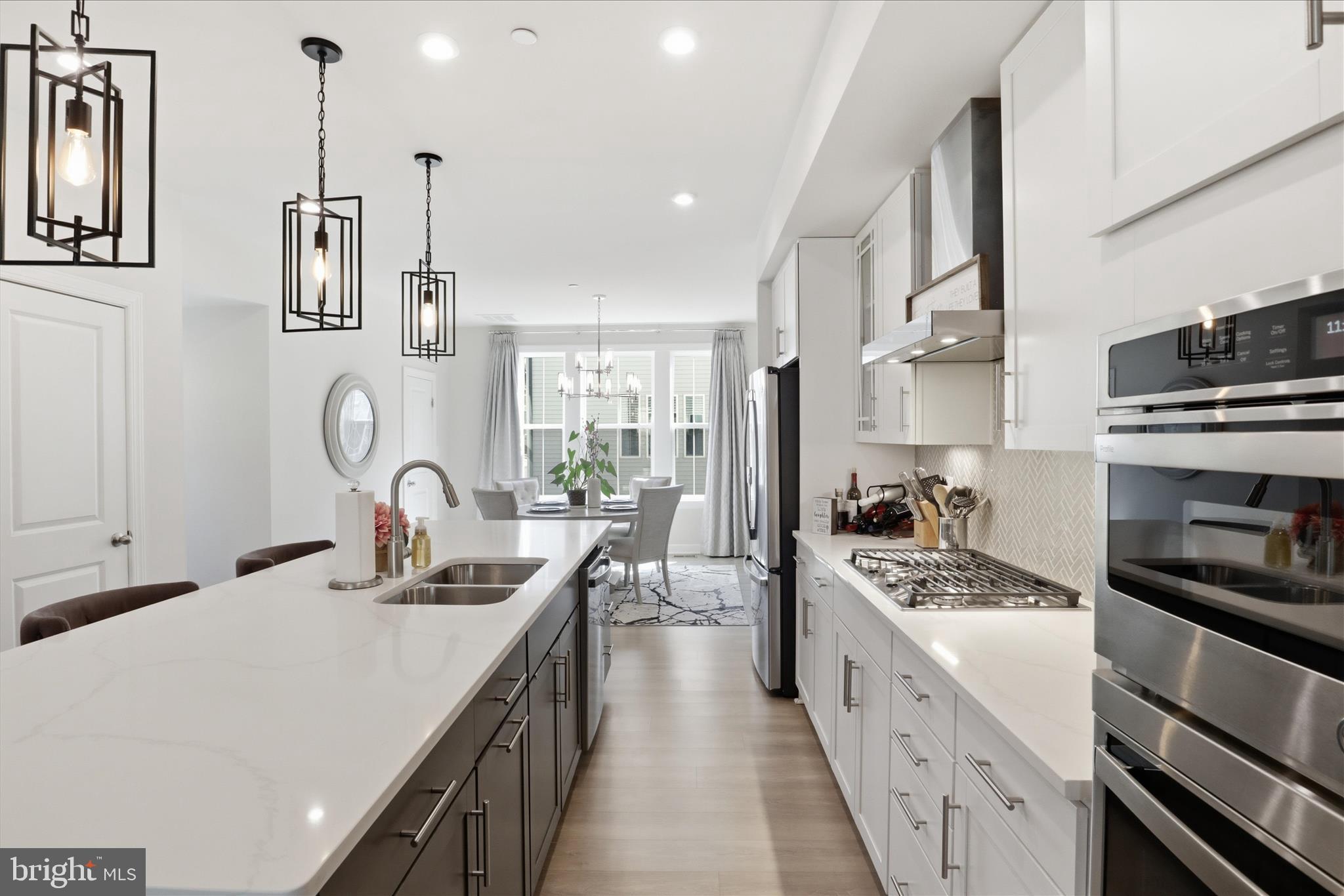 NORTH HILL - Residential